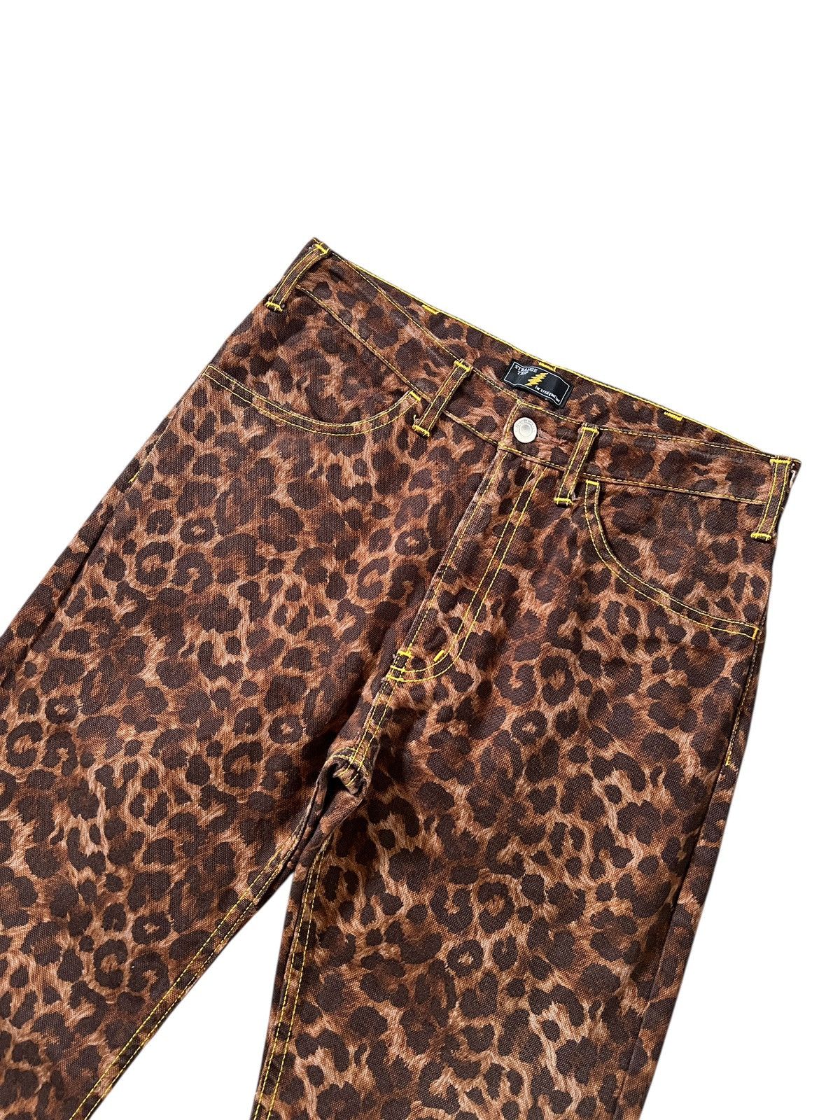 20471120 Strange Trip 🇯🇵 Leopard Print Flare Denim Size US 29 - 3 Thumbnail
