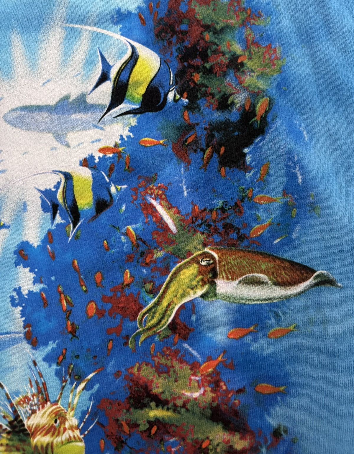 Liquid Blue 2008 Y2K Liquid Blue Ocean Reef Tie-Dye T-Shirt Size L Size US L / EU 52-54 / 3 - 12 Thumbnail