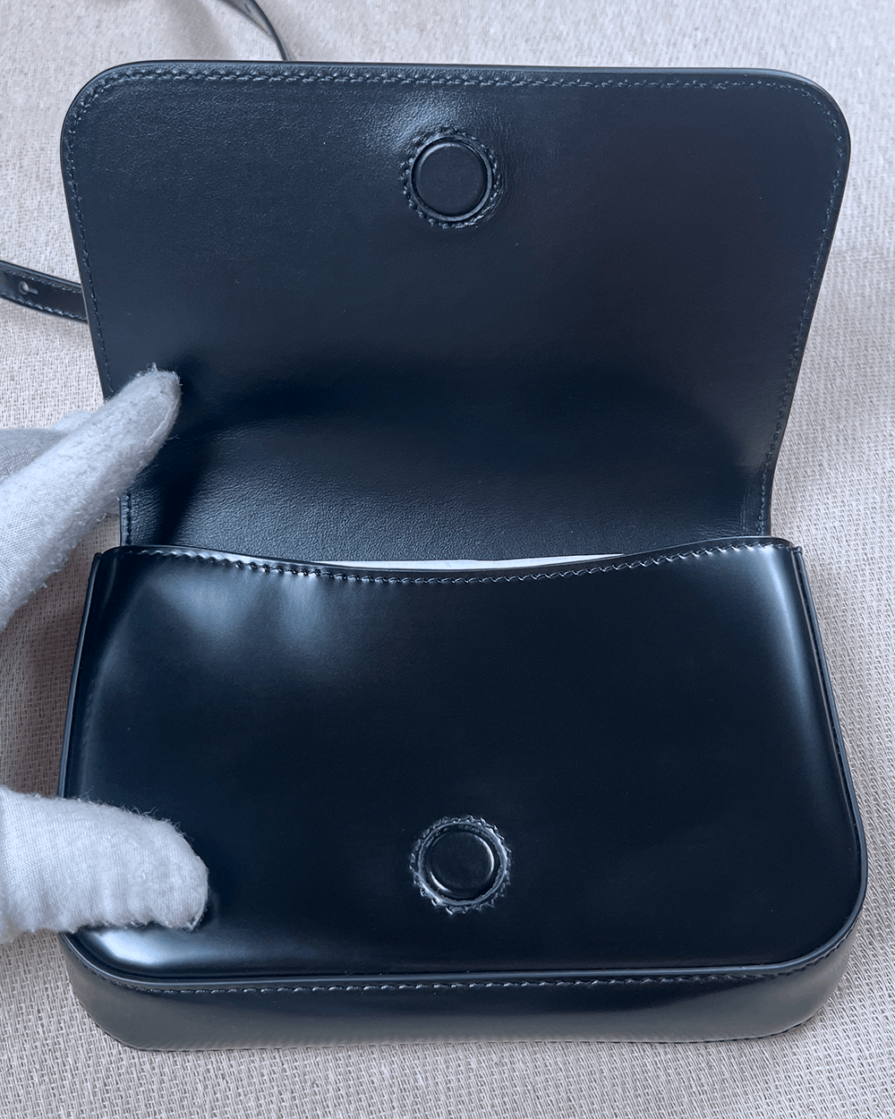 Prada Prada mens Brushed leather Spazzolato mini bag Size ONE SIZE - 6 Thumbnail