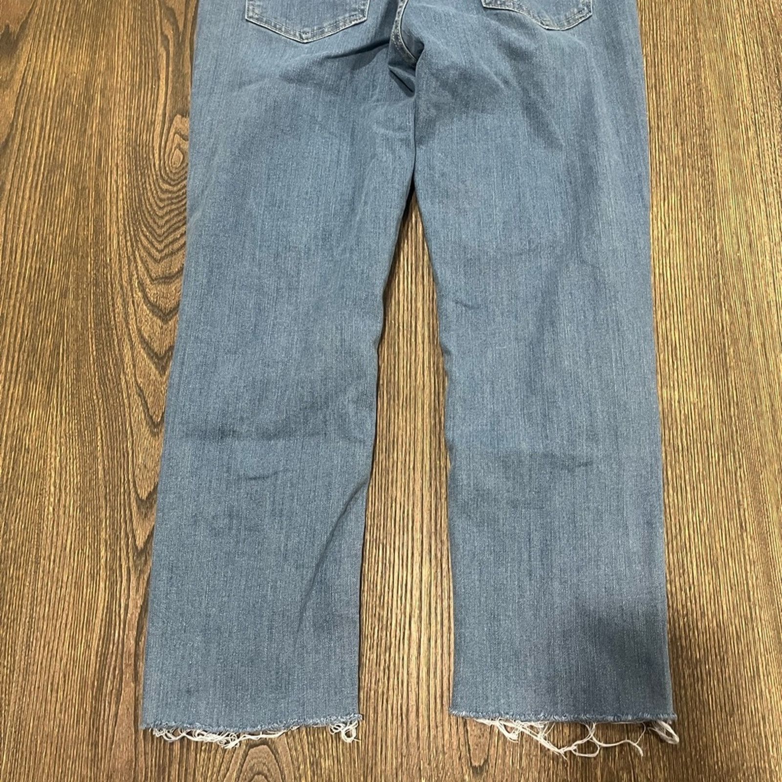 Levi's Levis Jeans Mid Rise Capris Boyfriend Distressed Denim Size 30" / US 8 / IT 44 - 11 Thumbnail
