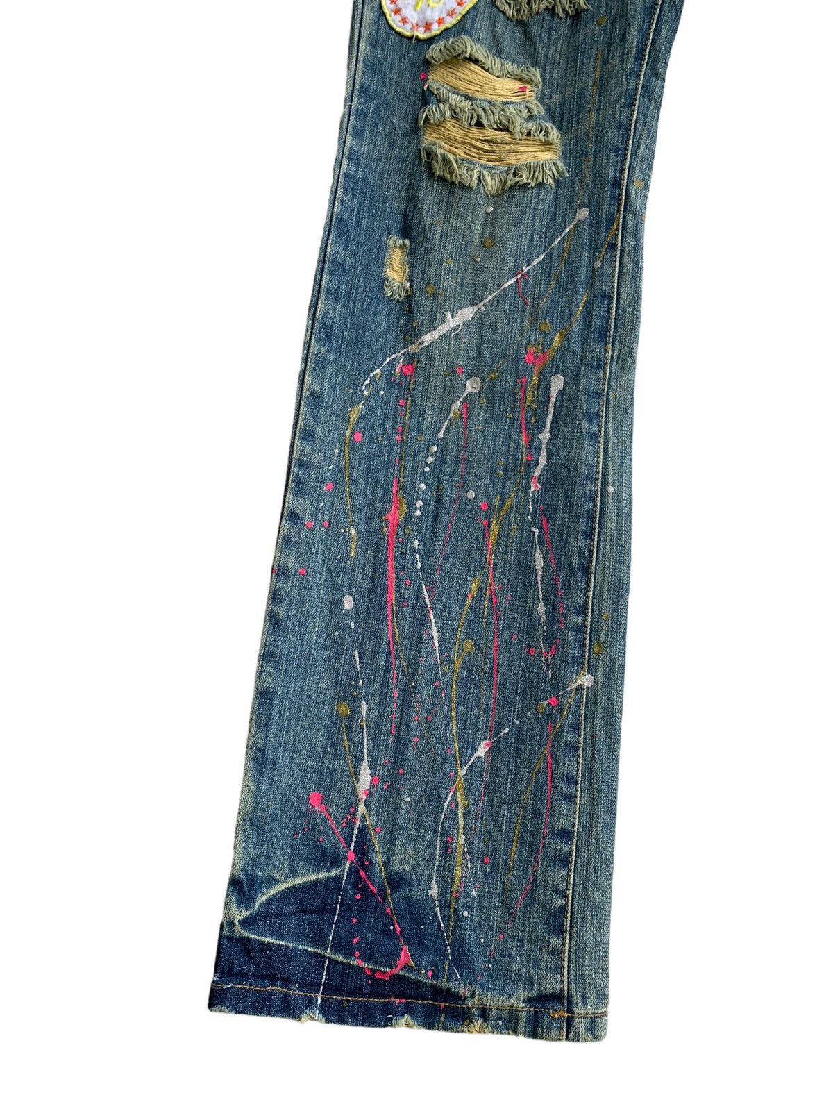 Japanese Brand Japanese Brand Distressed paint splatter jeans Size US 31 - 8 Thumbnail