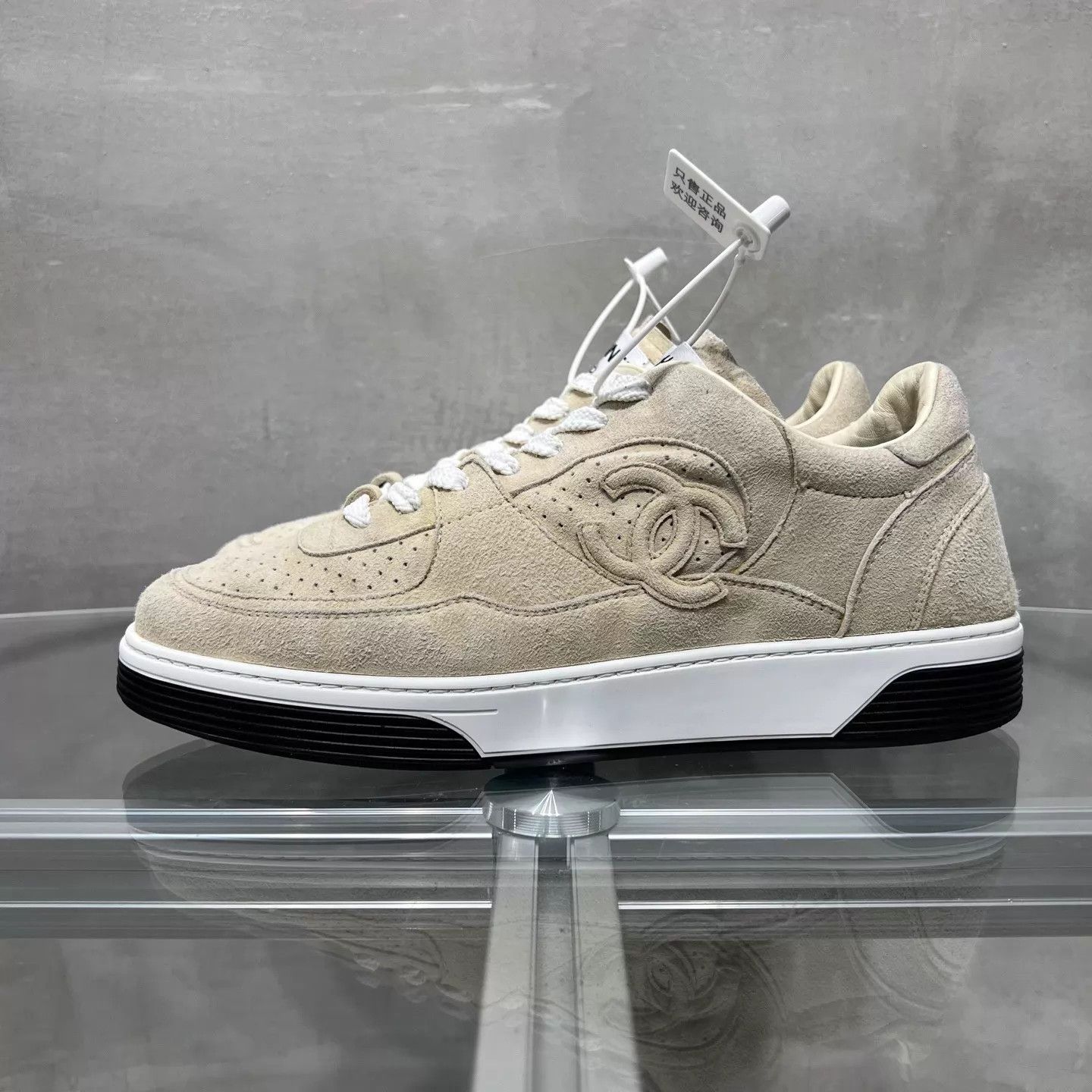 Chanel Chanel Suede Latte Sneaker 41 YH26079 Size US 8 / EU 41 - 3 Thumbnail