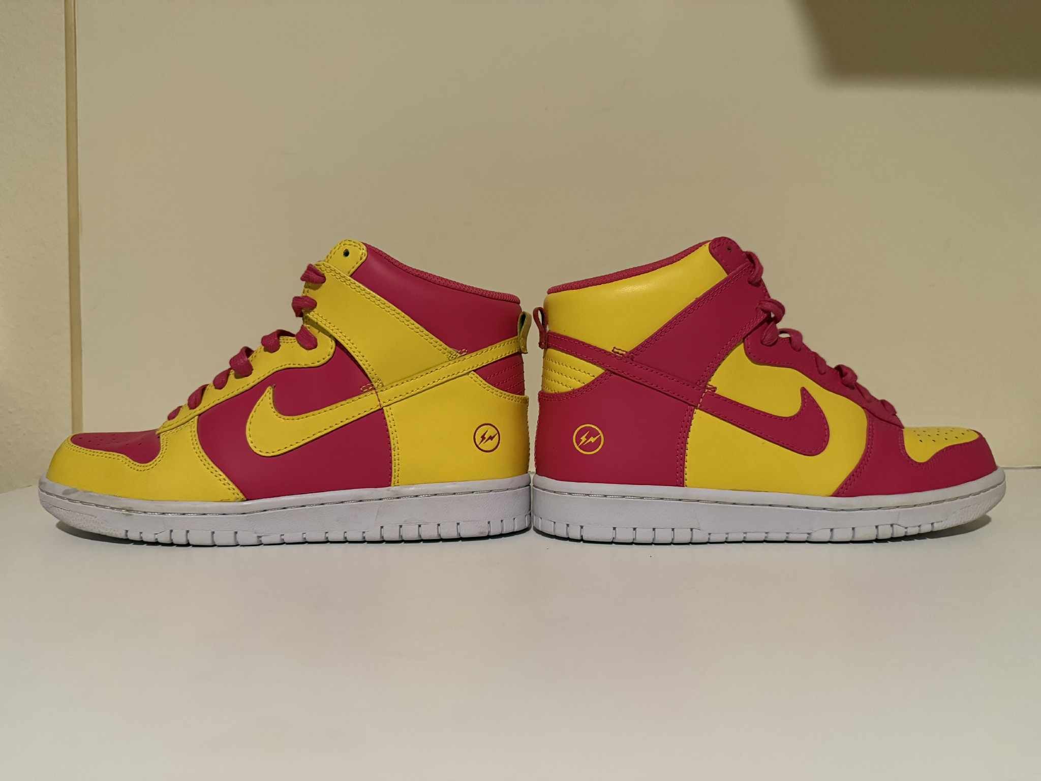 Fragment Design × Nike Nike Fragment Design x Dunk High City Pack - London Size US 7 / EU 40 - 1 Thumbnail