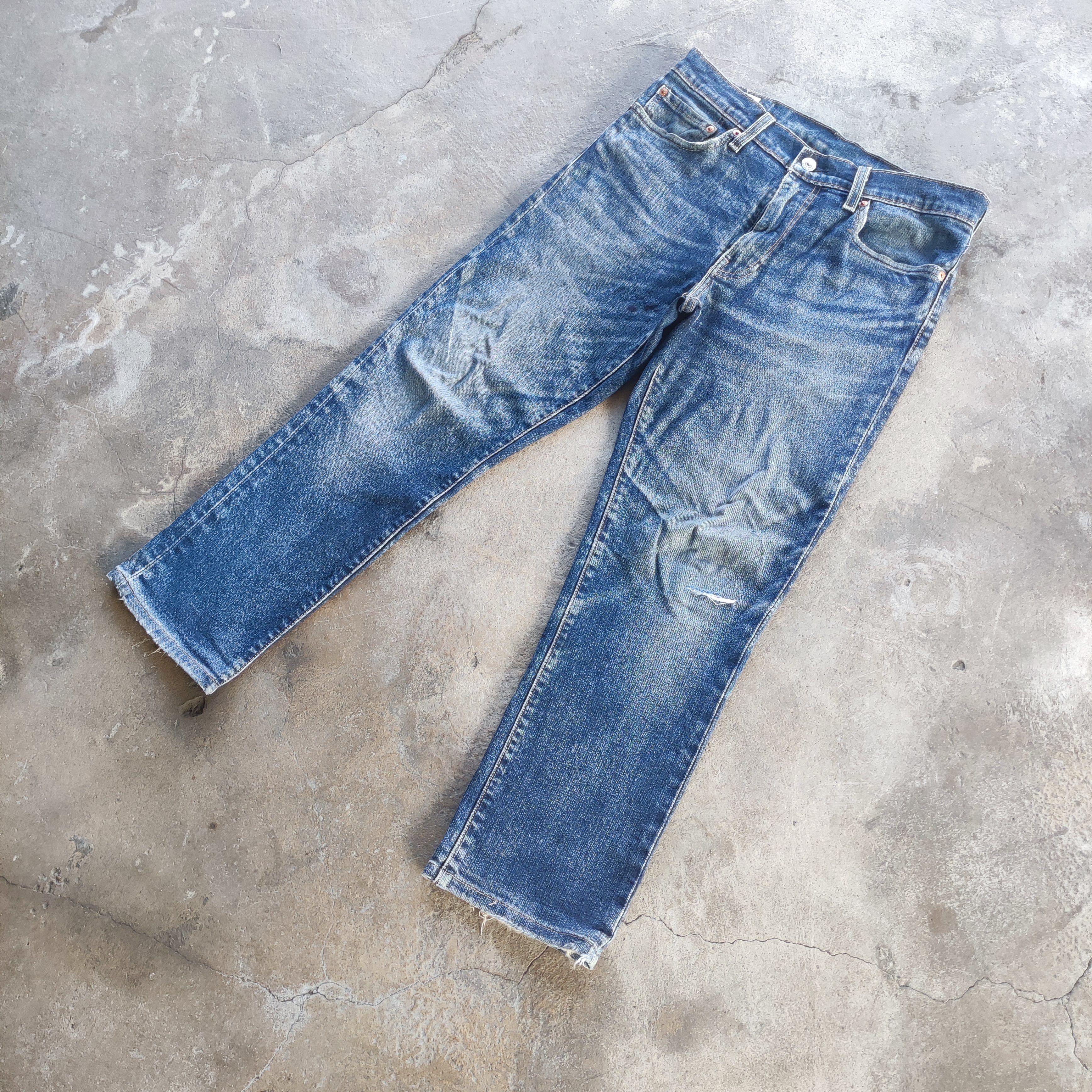 Levi's Vintage Levi's Brand Ripped Jeans Distressed Pants Size US 32 / EU 48 - 2 Thumbnail