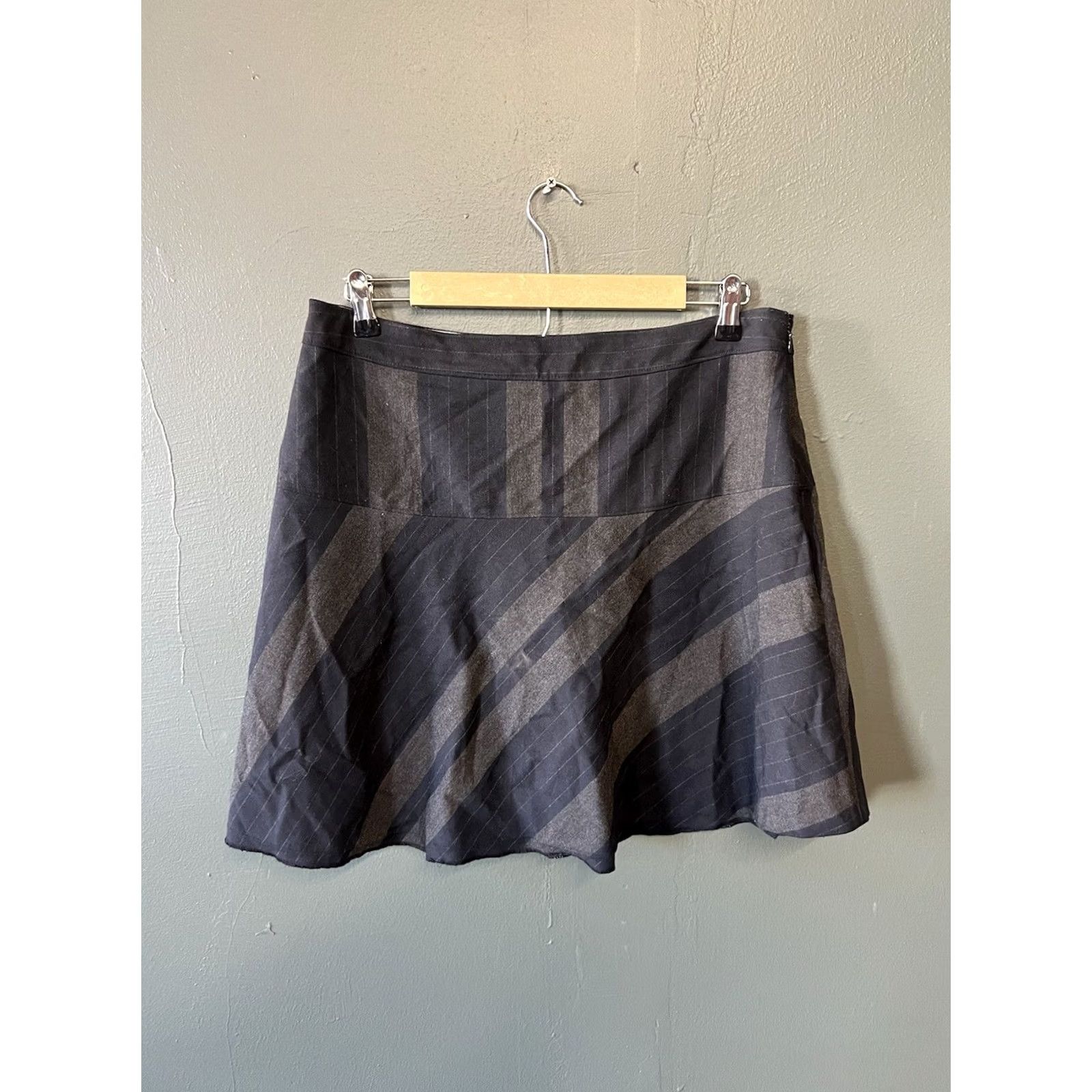 Banana Republic VINTAGE Banana Republic Skirt Womens Black Fit and Flare 12 Knee Length Flare Womens 12 Black Skirt Size 34" / US 12 / IT 48 - 2 Thumbnail