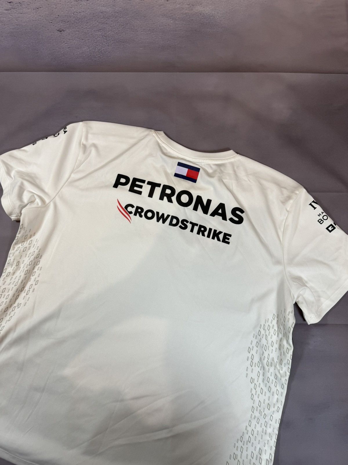 Formula 1 × Mercedes-Benz AMG Petronas Formula 1 Team Racing New T shirt Blokcore Size US XXL / EU 58 / 5 - 10 Thumbnail