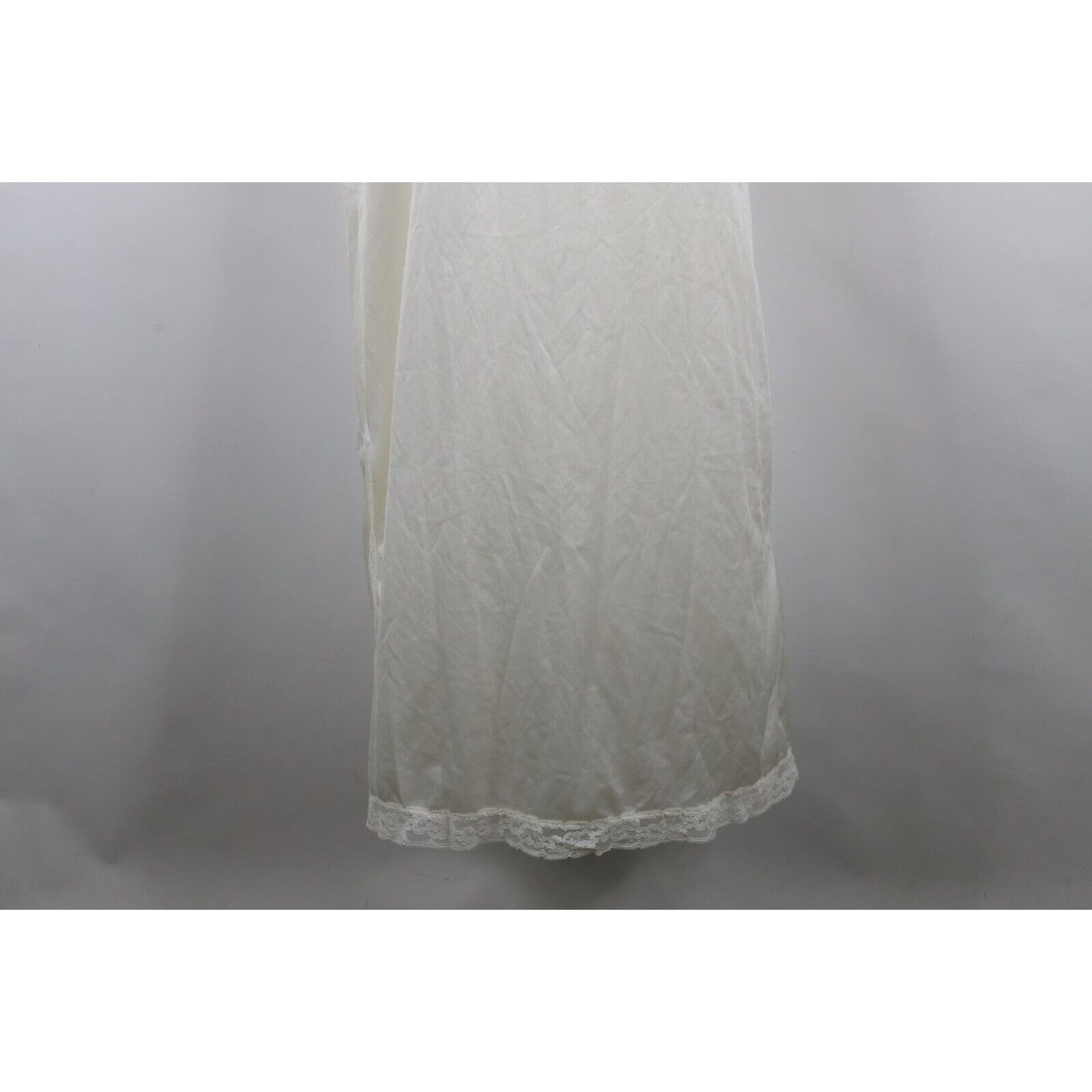 Vintage Vintage 70s Sheer Silky Nylon Lace Flower Night Gown Slip Size XL / US 12-14 / IT 48-50 - 16 Thumbnail