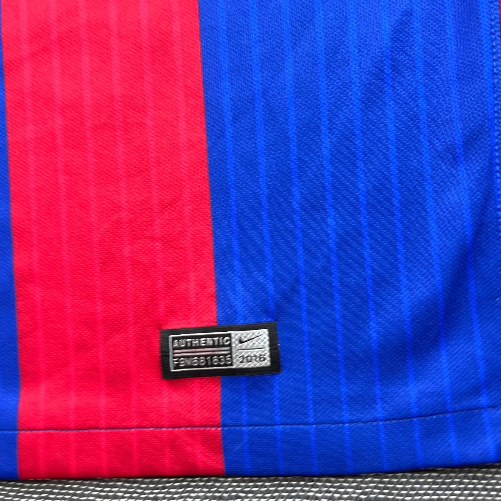 Nike Nike Barcelona 2016 2017 Home Football Jersey Mens Medium Adult Shirt Size US M / EU 48-50 / 2 - 3 Thumbnail