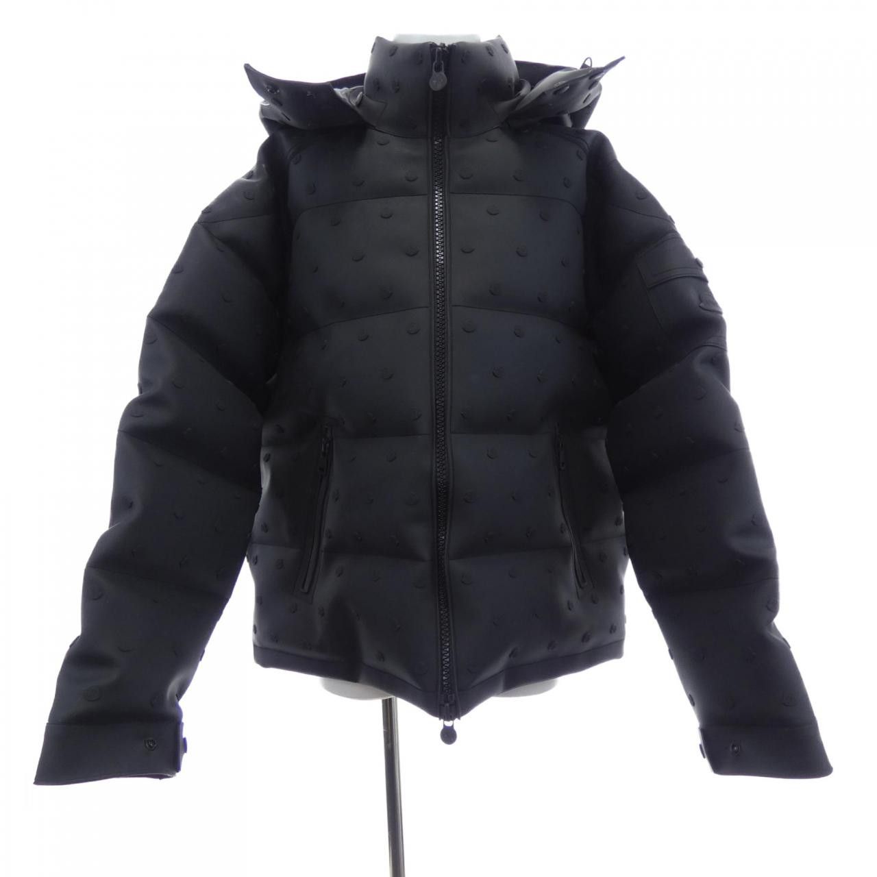 Moncler Moncler Moncler MAYA70 PW Down Jacket Textile Outerwear MAYA70PW DUTY FREE for USA Size ONE SIZE - 1 Thumbnail
