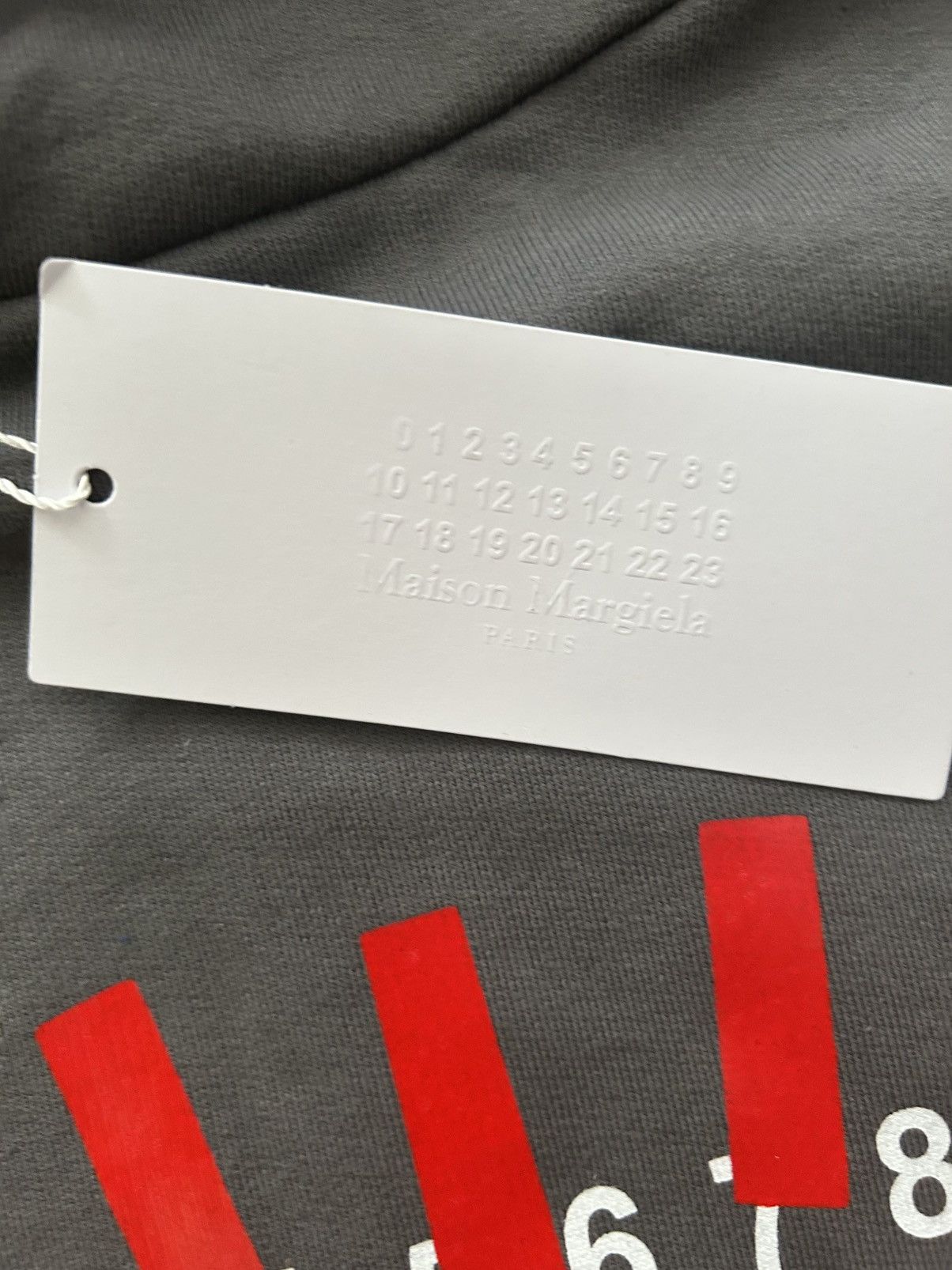 Maison Margiela Maison Margiela Tape Logo Hoodie - Charcoal Grey Size US L / EU 52-54 / 3 - 6 Thumbnail