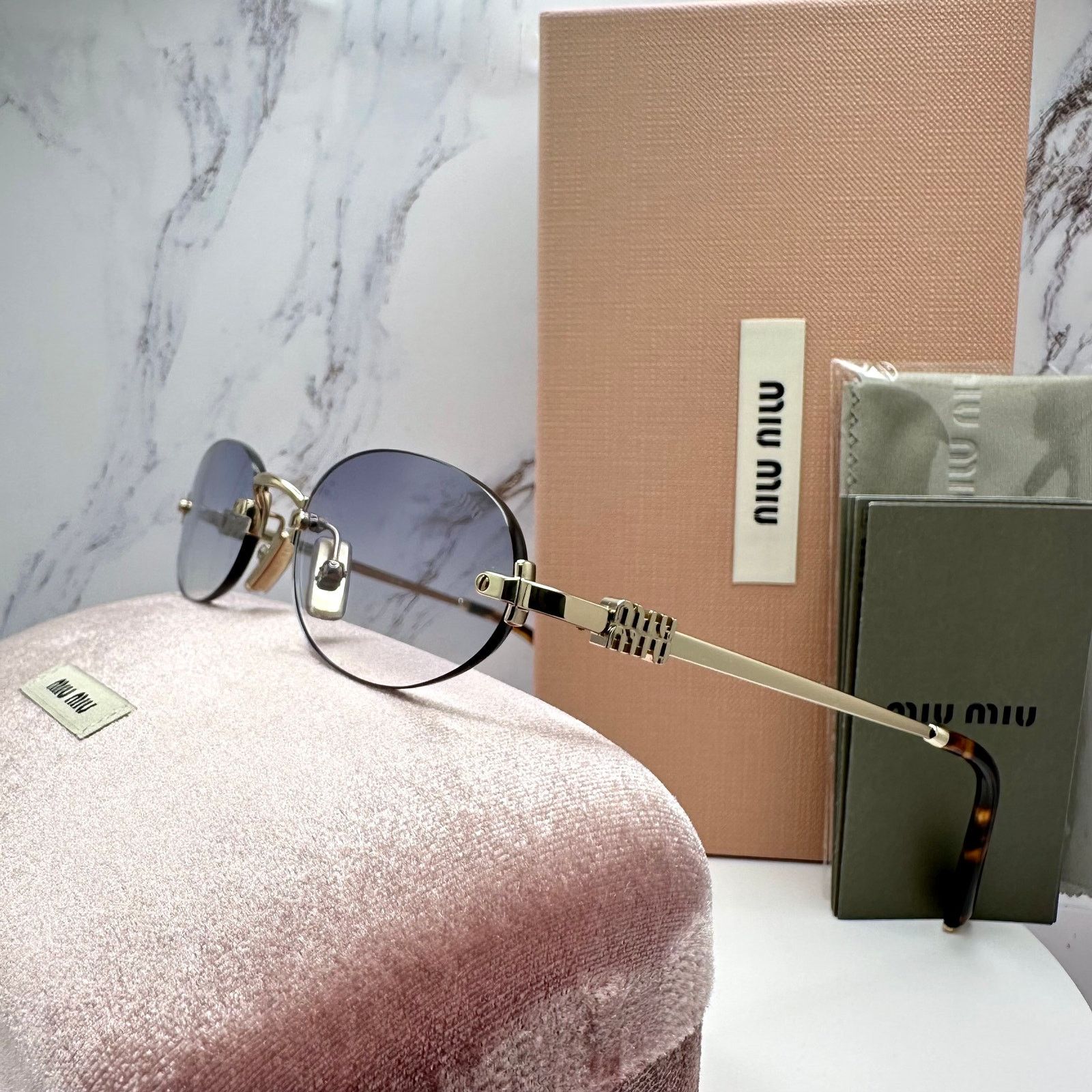 Miu Miu New MIU MIU Sunglasses Oval MU A54S Gold Rimless Gradient Size ONE SIZE - 15 Thumbnail