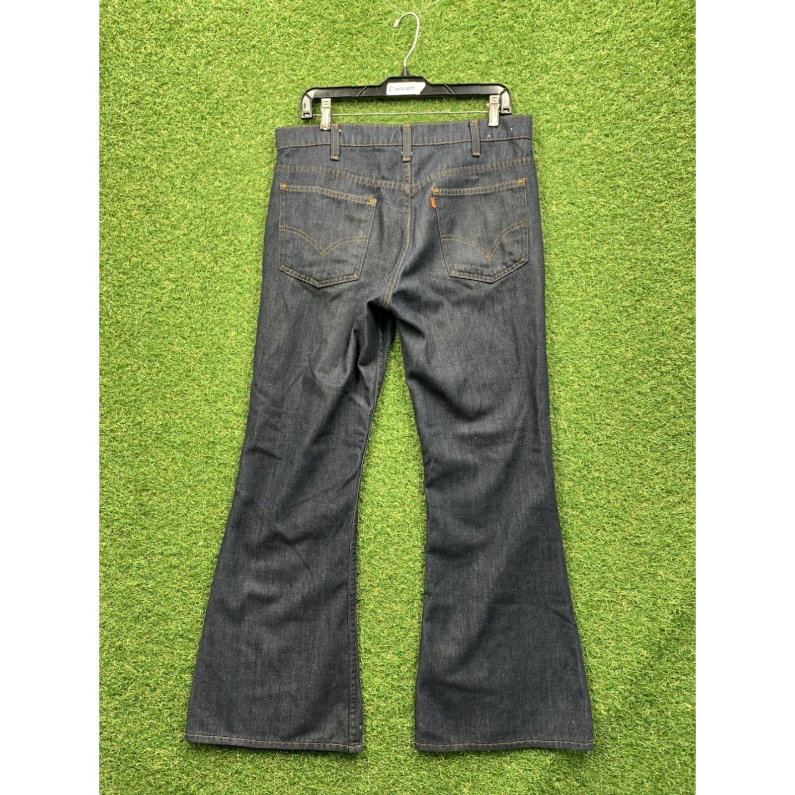 Levi's VINTAGE Levi's Bell Bottom Jeans Womens Size 14 30x32 Dark Blue 1970s Wide-Leg Distressed Retro Size 36" / US 14 / IT 50 - 2 Thumbnail