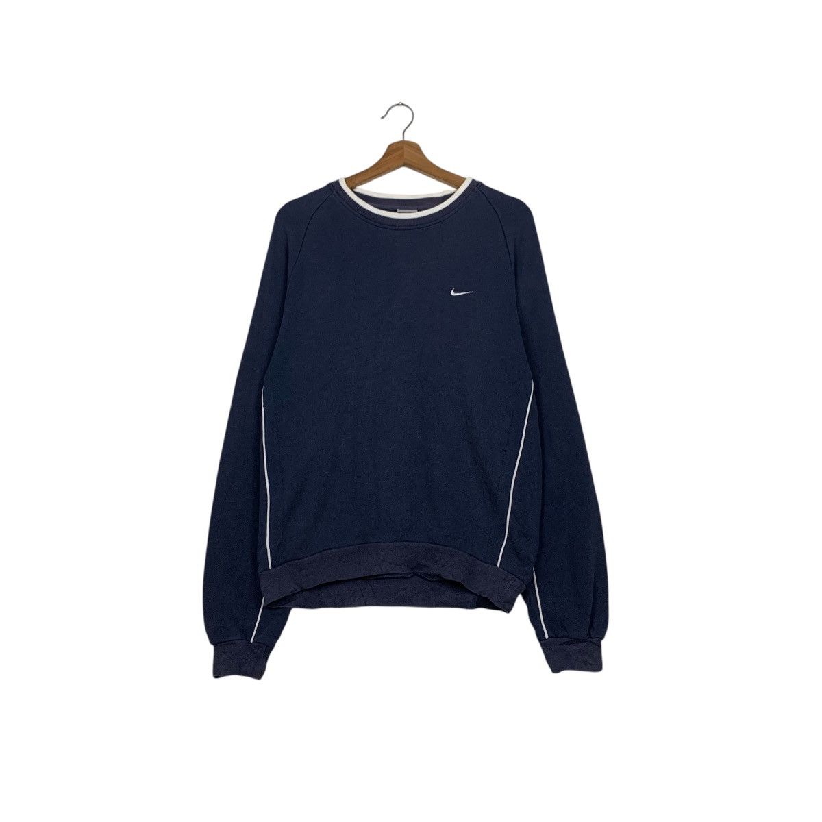 Nike Y2K NIKE Embroidery Small Logo Crewneck Sweatshirt #2196-C97 Size US M / EU 48-50 / 2 - 1 Thumbnail