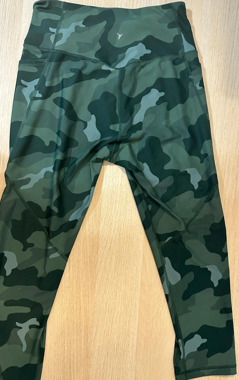 Old Navy Old Navy Active Elevate Go-Dry Leggings Women’s Size L Size 36" / US 14 / IT 50 - 3 Thumbnail