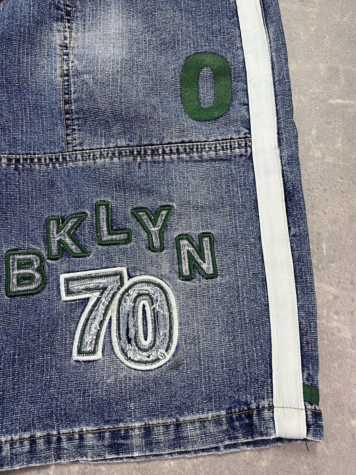 Brooklyn Xpress Brooklyn Xpress Mega Baggy Y2K Patches Denim Jorts Shorts 36 Size US 36 / EU 52 - 5 Thumbnail