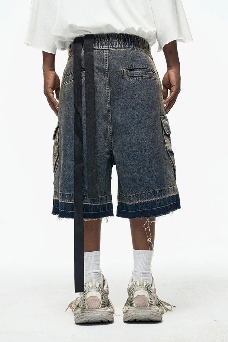 Vintage Zipper Pocket Washed Blue Distressed Shorts Size US 32 / EU 48 - 5 Thumbnail