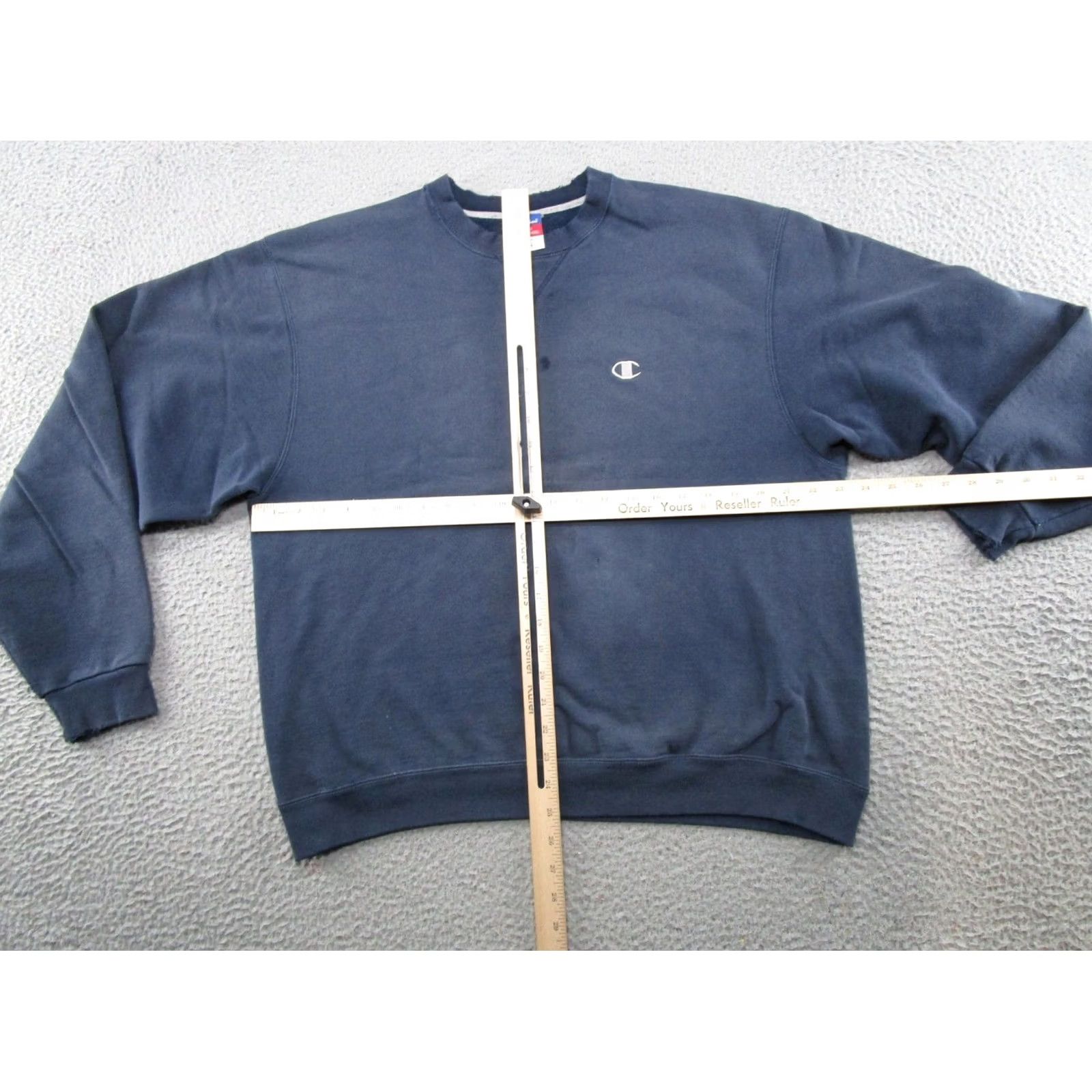 Champion VTG Champion Sweatshirt Crewneck L Blue Men's Size US L / EU 52-54 / 3 - 7 Thumbnail