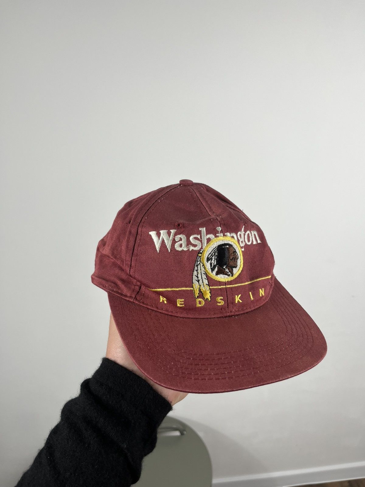 NFL × Vintage Vintage Washington Redskins Cap Hat Green Brim Snapback NFL Size ONE SIZE - 1 Thumbnail