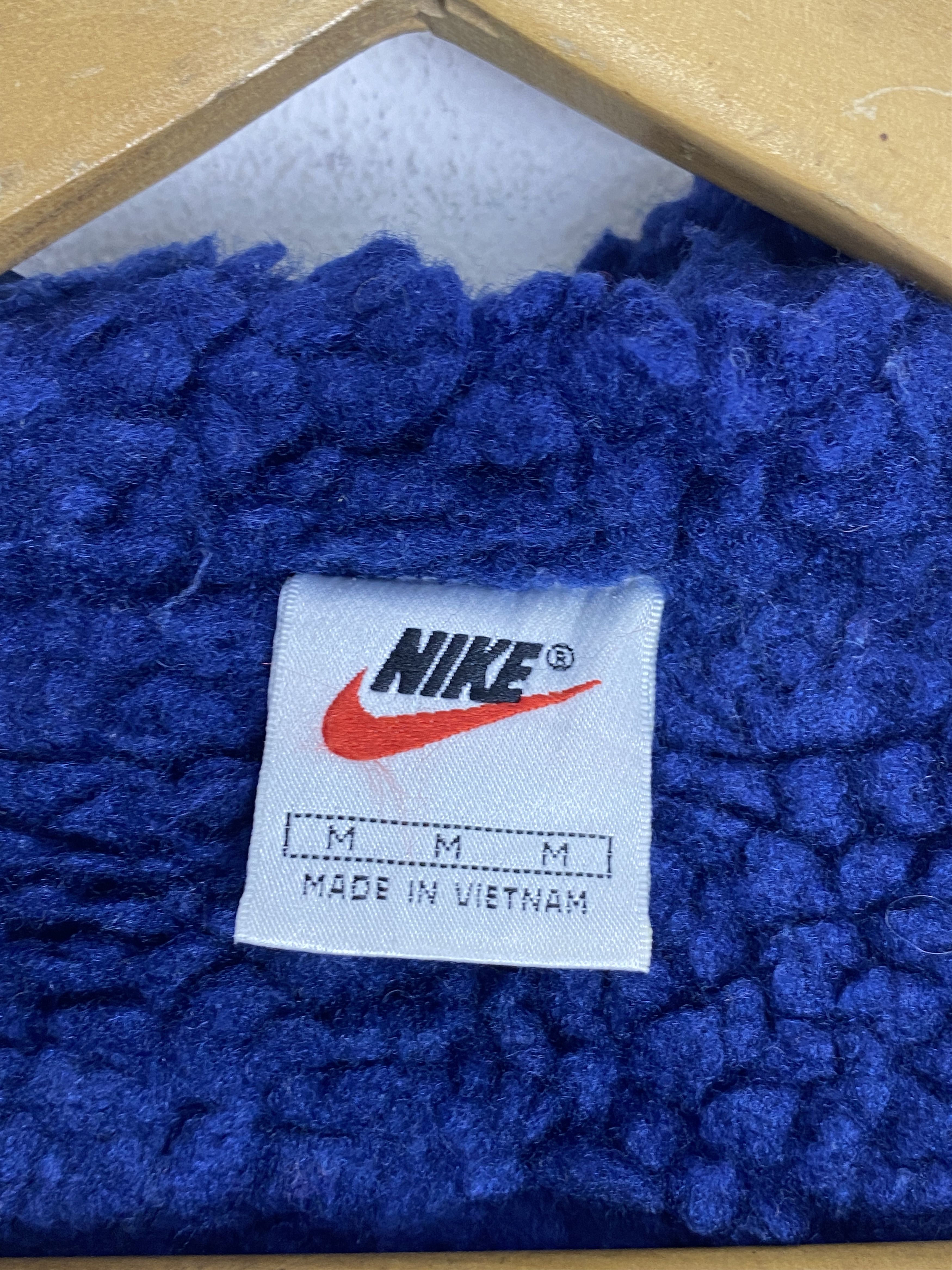 Nike Vintage 90s Nike Big Logo Embroidered Sherpa Jacket J1955 Size US M / EU 48-50 / 2 - 9 Thumbnail