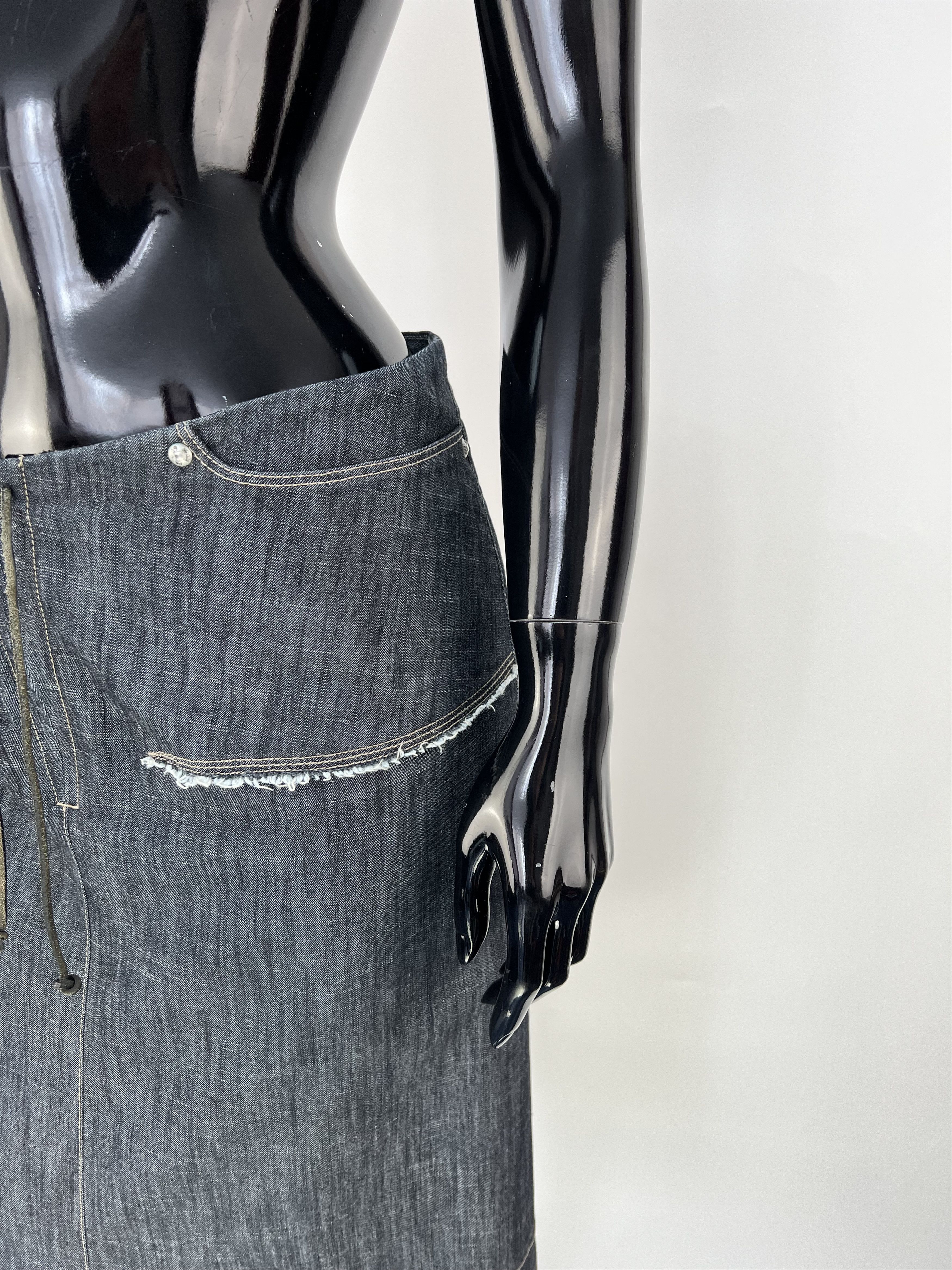Marithe + Francois Girbaud Marithe Francois Girbaud Rare Denim Midi Skirt Sz IT42 US27 Size 28" / US 6 / IT 42 - 7 Thumbnail