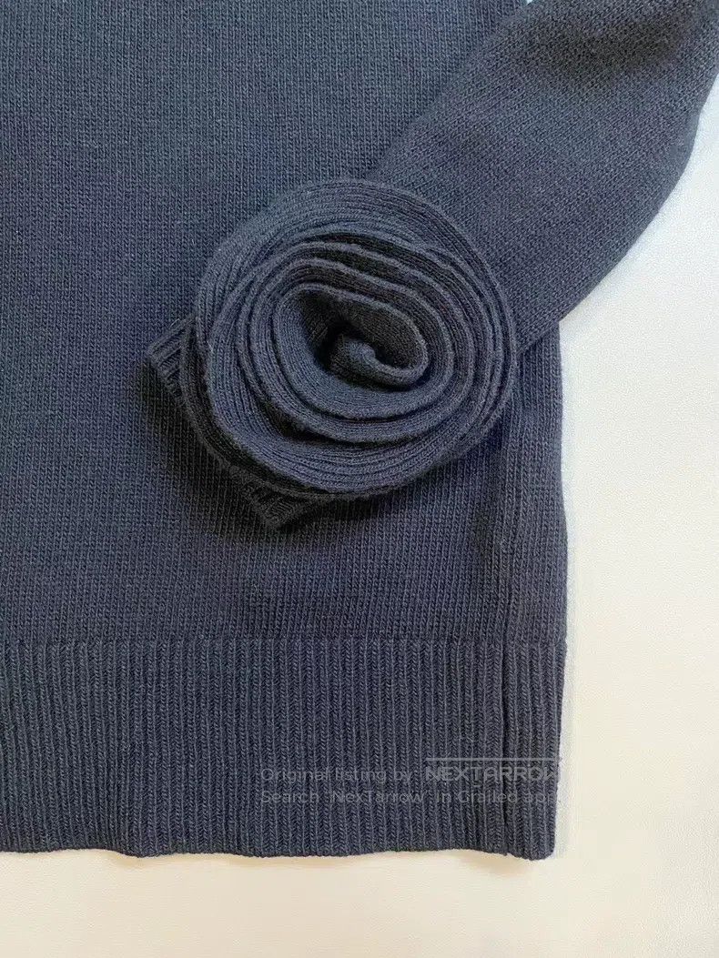 Valentino Valentino Sweater knitting Size S / US 4 / IT 40 - 3 Thumbnail