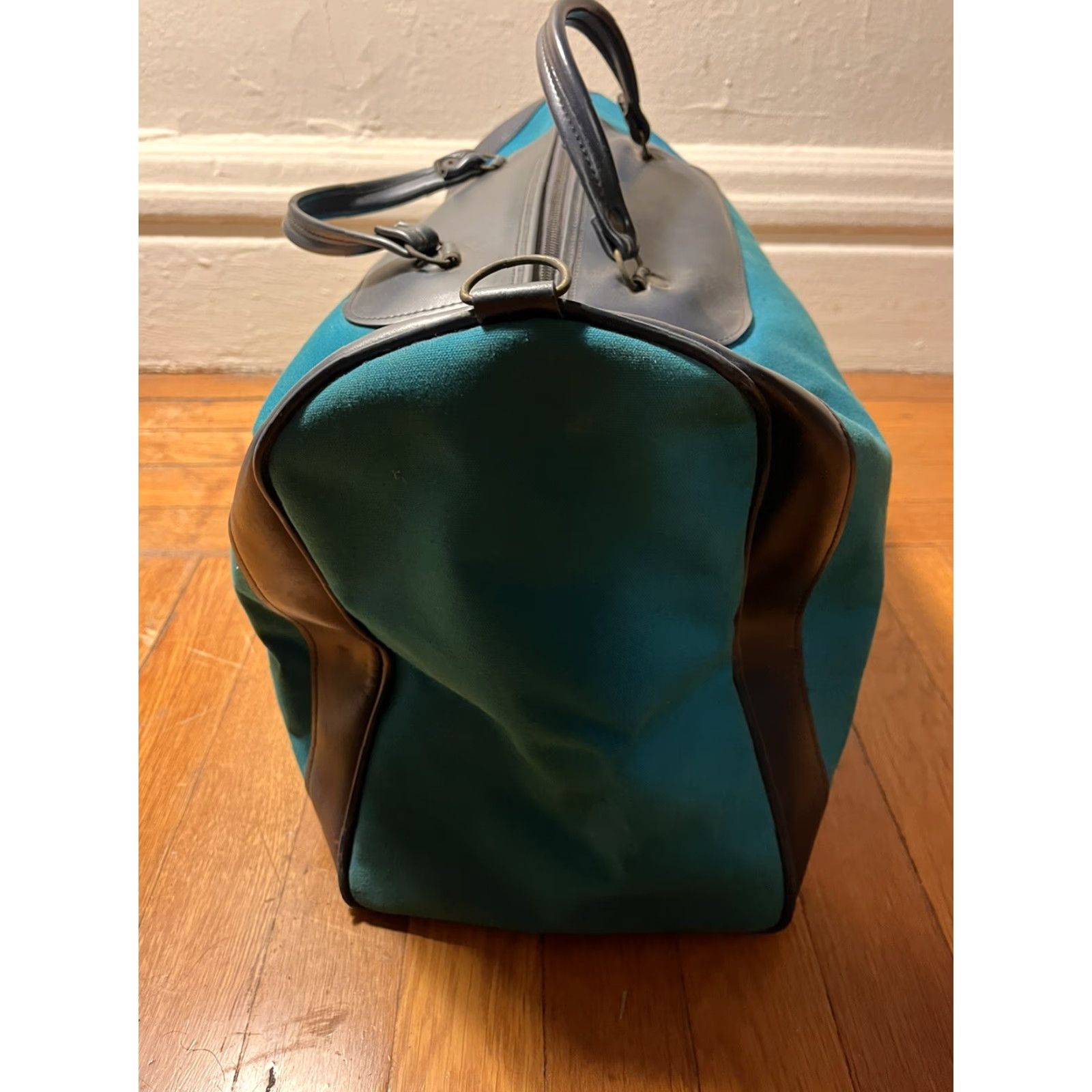 Adidas VINTAGE Adidas Gym Duffle Bag Blue Black 70s Satchel Canvas Sportswear/Beach Unisex Adult Duffle Bag Bag? Size ONE SIZE - 5 Thumbnail