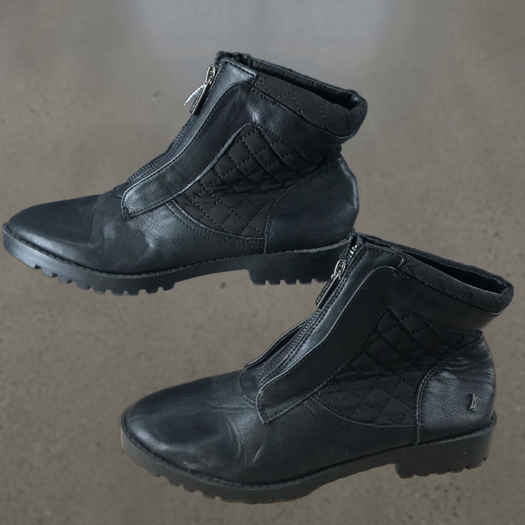Nautica Nautica Boots Charis Ankle Booties Zip Up Black Faux Leather Womens 8 Boots Black Charis Nautica Zip Up Comfort Size US 8 / IT 38 - 1 Thumbnail