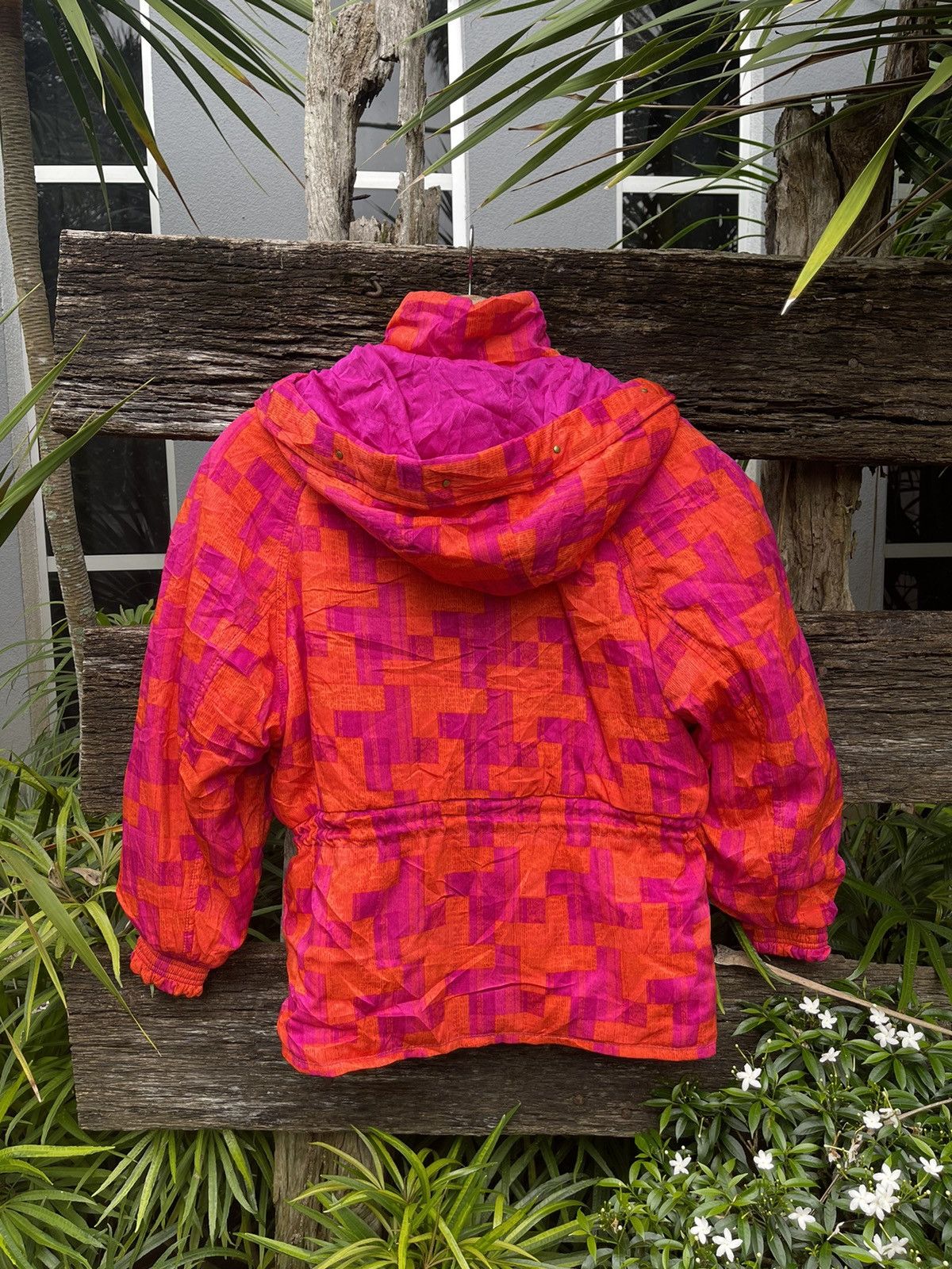 Phenix Vintage Phenix Pink & Orange Patterned Ski Jacket Size L / US 10 / IT 46 - 11 Thumbnail