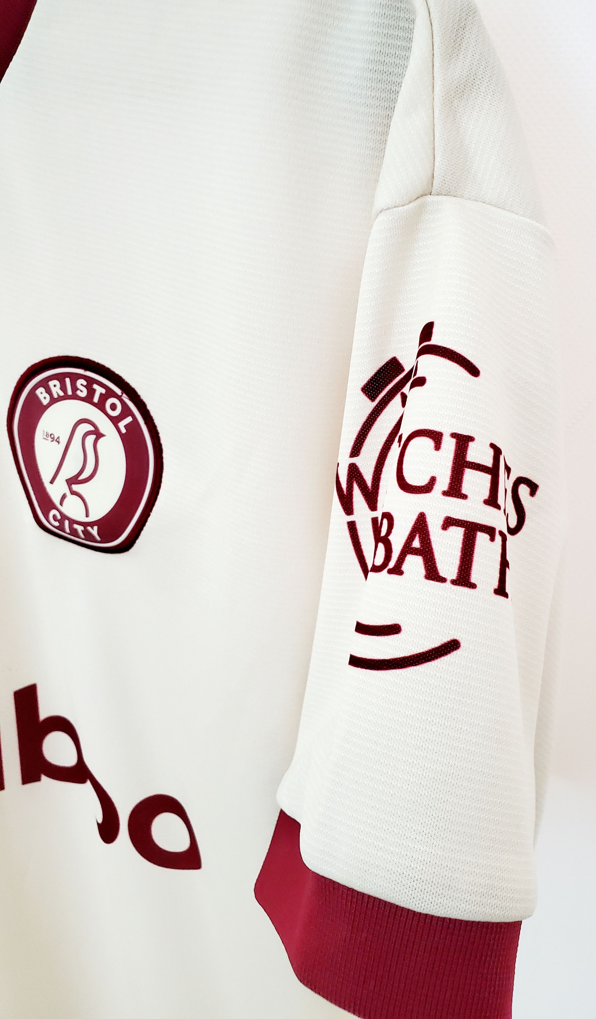 O'Neills Bristol City 2024-25 Away soccer jersey new condition S,M Size US S / EU 44-46 / 1 - 3 Thumbnail