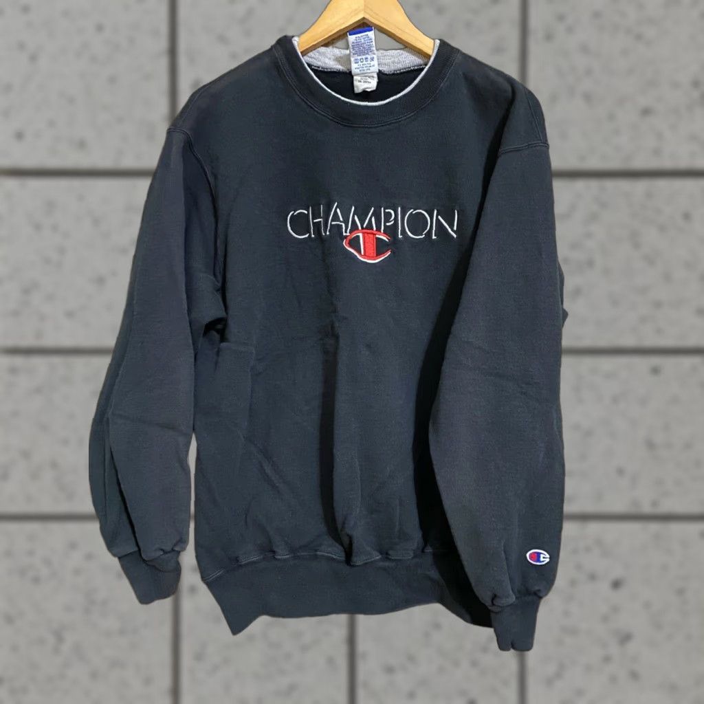 VINTAGE Champion Sweatshirt embroidered Black XL Men Pullover 90s Reverse Weave Reversible Black XL Champion Men's Sweatshirt