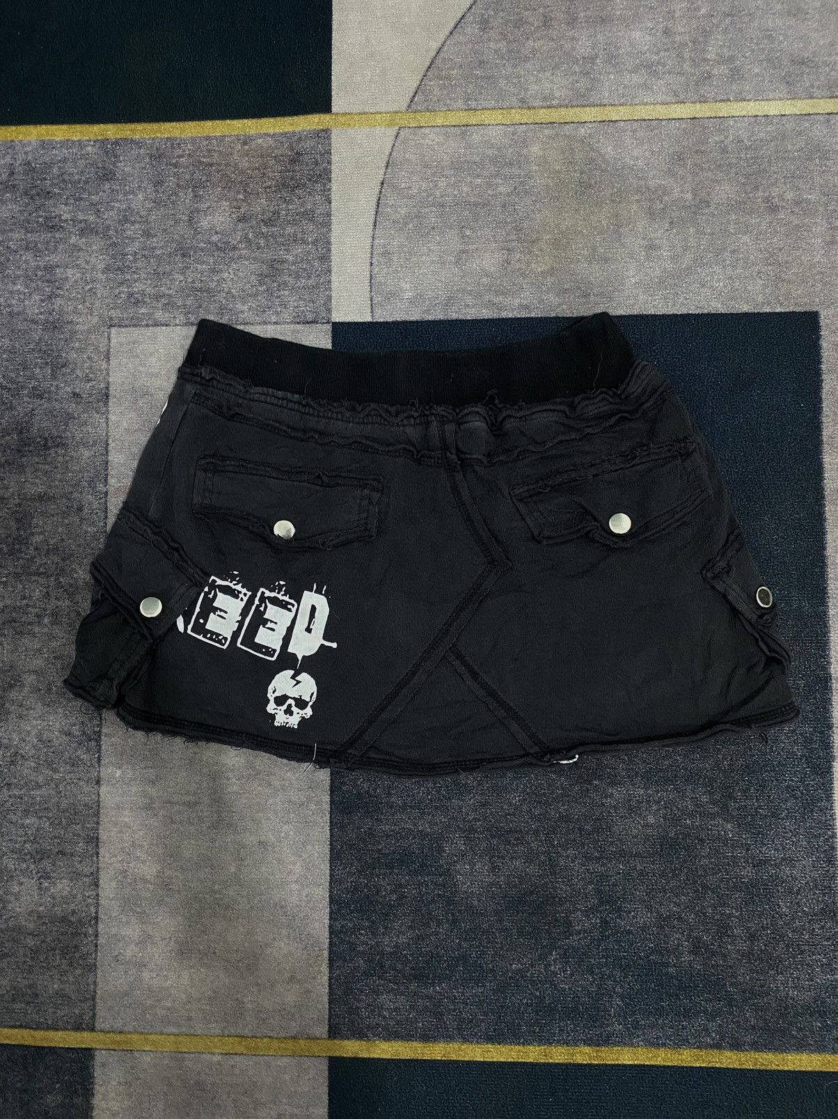 14th Addiction GREED IFSIX LGB PUNK Y2K STYLE MINI SKIRTS Size 27" / US 4 / IT 40 - 4 Thumbnail