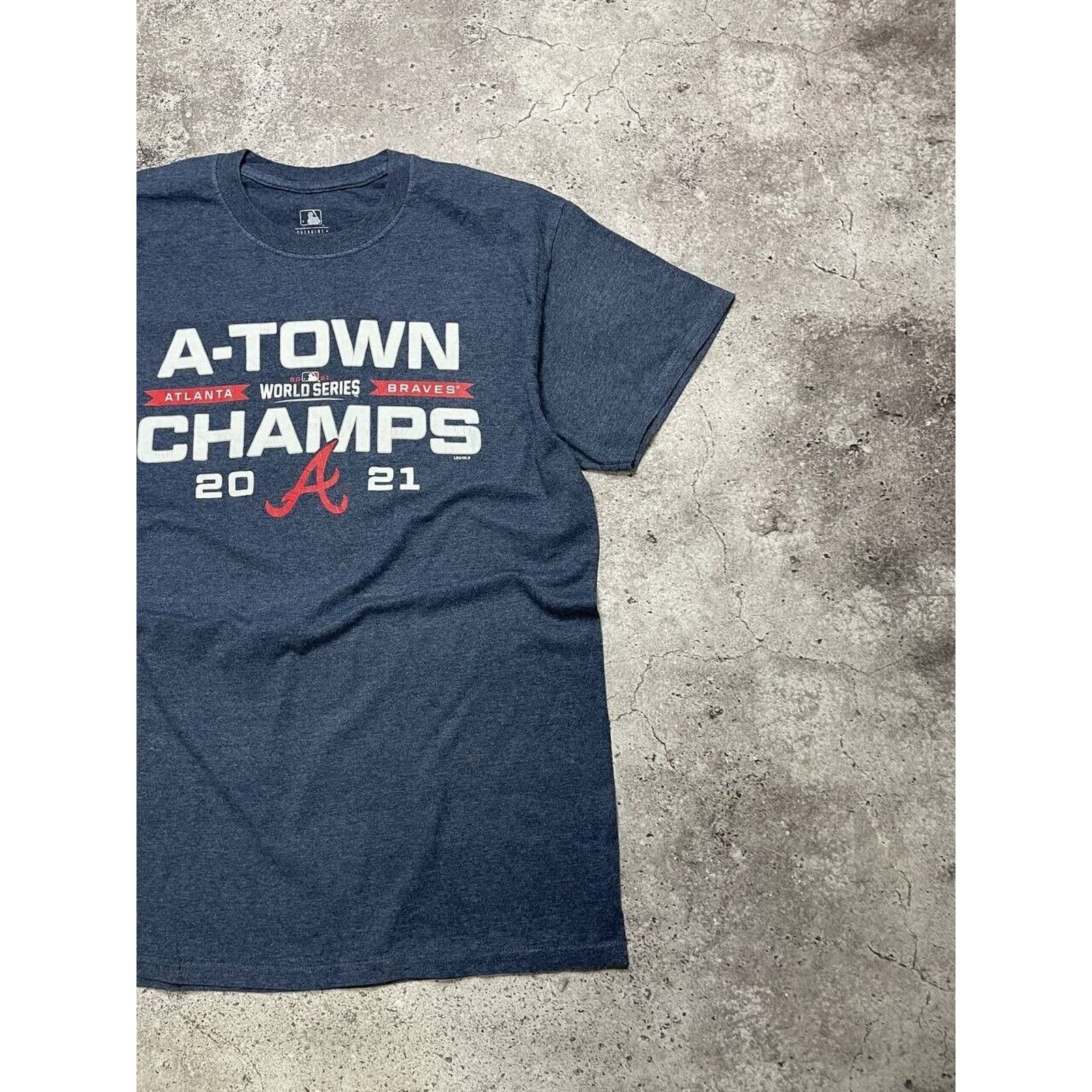 MLB × Vintage Vintage Atlanta Braves A-Town Champs T-Shirt MLB - Size M Size US M / EU 48-50 / 2 - 3 Thumbnail