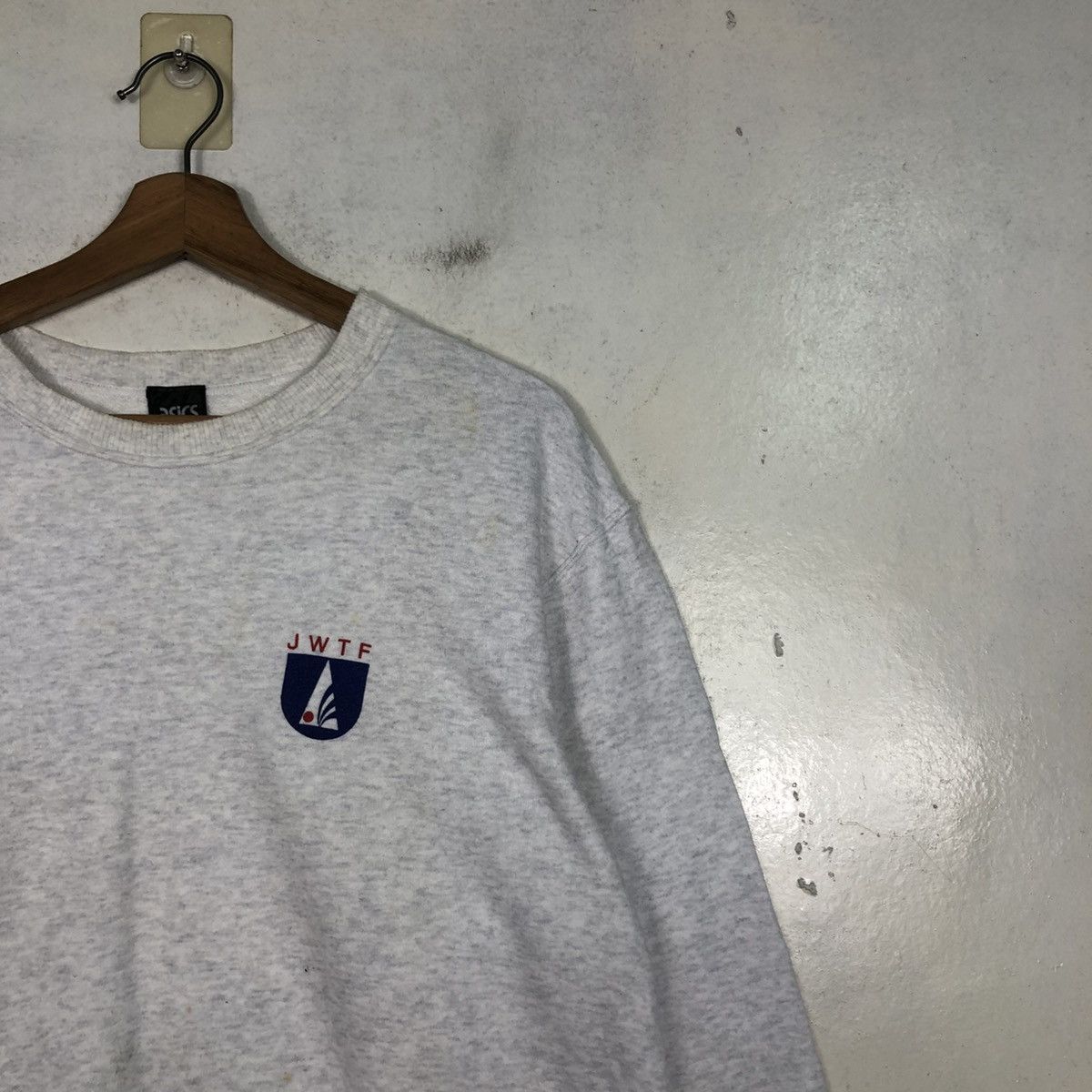 Japanese Brand 📌Vintage Sweatshirt Crewneck Asics Full Print Size US M / EU 48-50 / 2 - 8 Thumbnail