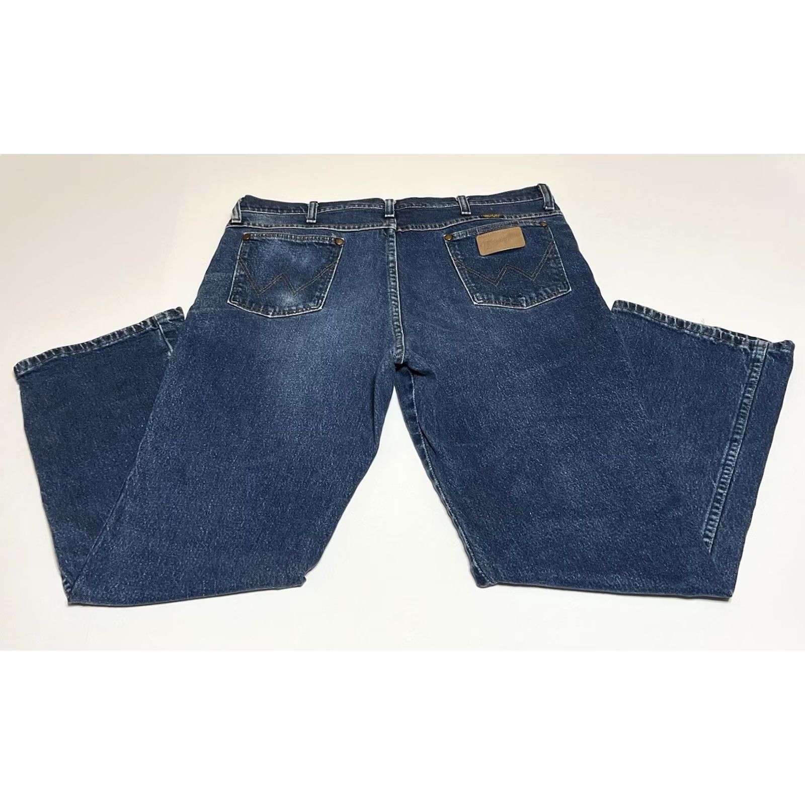 Wrangler Wrangler Cowboy Cut Slim Fit Jeans 37x30 Blue Denim 937STR Distressed 5-Pocket Mens Jeans Size US 37 - 2 Thumbnail