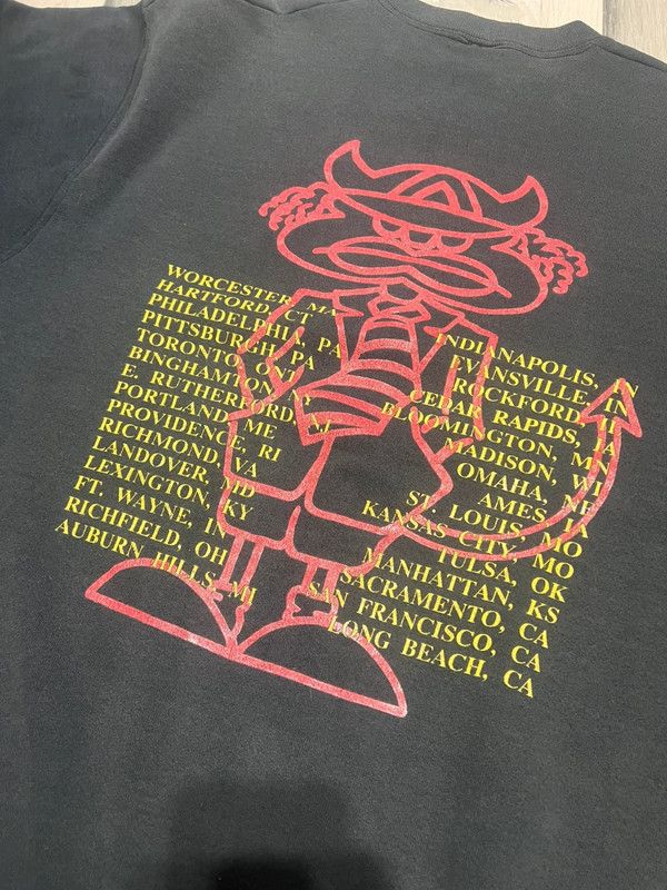 AC/DC × Band Tees Crewneck AcDC the razor edge 1990 OG XL Size US XL / EU 56 / 4 - 6 Thumbnail