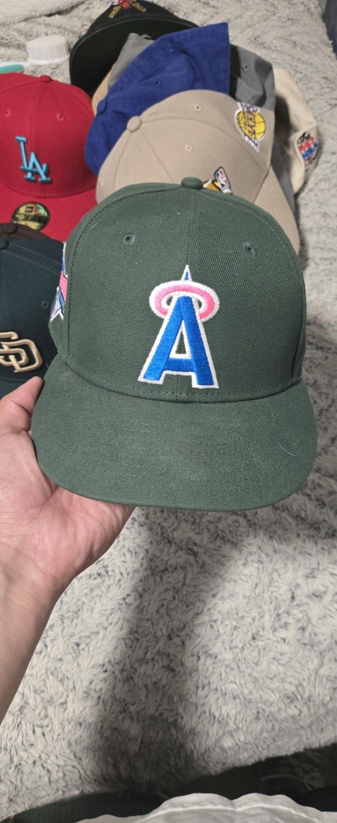 New Era Angels Fitted 7 1/8 Size ONE SIZE - 1 Thumbnail