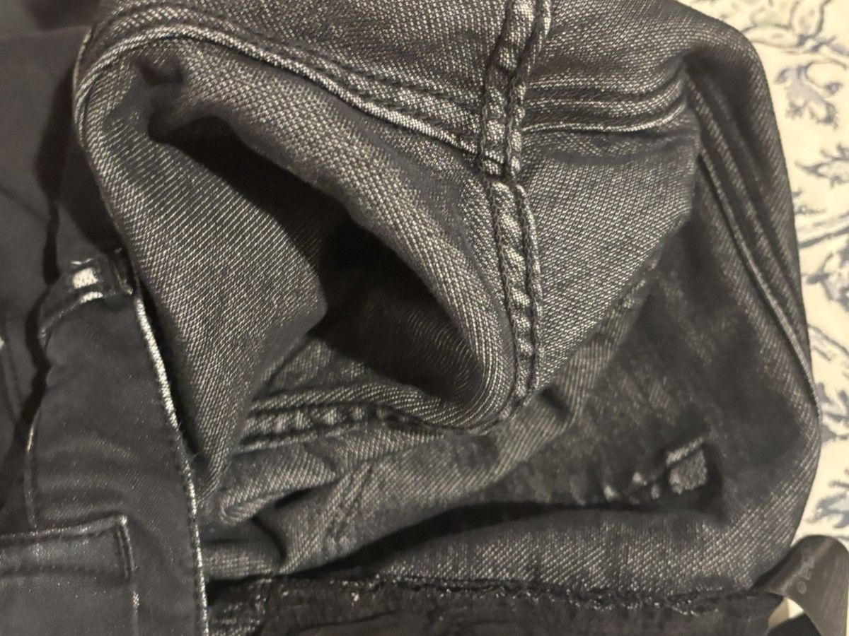 John Varvatos Black Distressed Slim Fit John Varvatos Jeans 31 x 32 Size US 31 - 8 Thumbnail