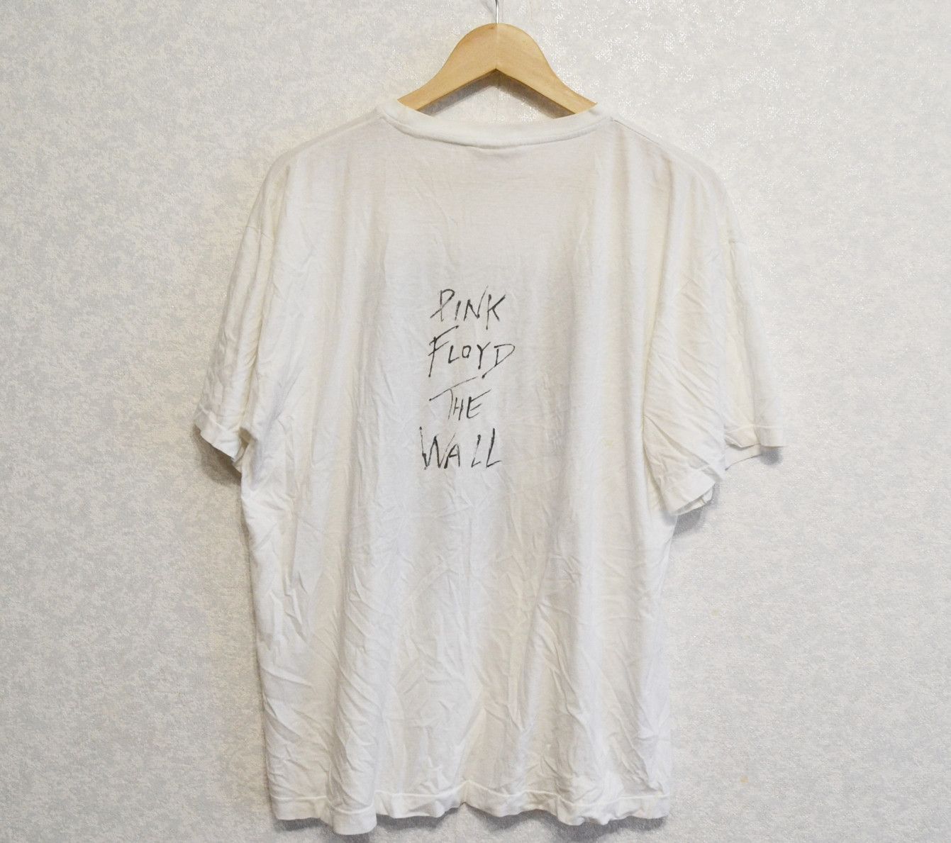 Band Tees × Pink Floyd × Vintage PINK FLOYD The Wall vintage Rare 1980's tour concert t-shirt Size US L / EU 52-54 / 3 - 7 Thumbnail