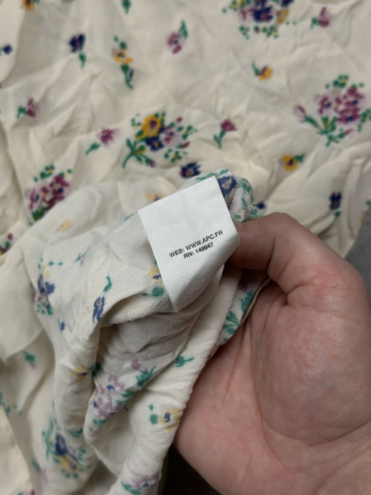 A.P.C. A.P.C. Paris Vintage Floral Viscos Blouse Ivory Short Sleeve Size XS / US 0-2 / IT 36-38 - 8 Thumbnail