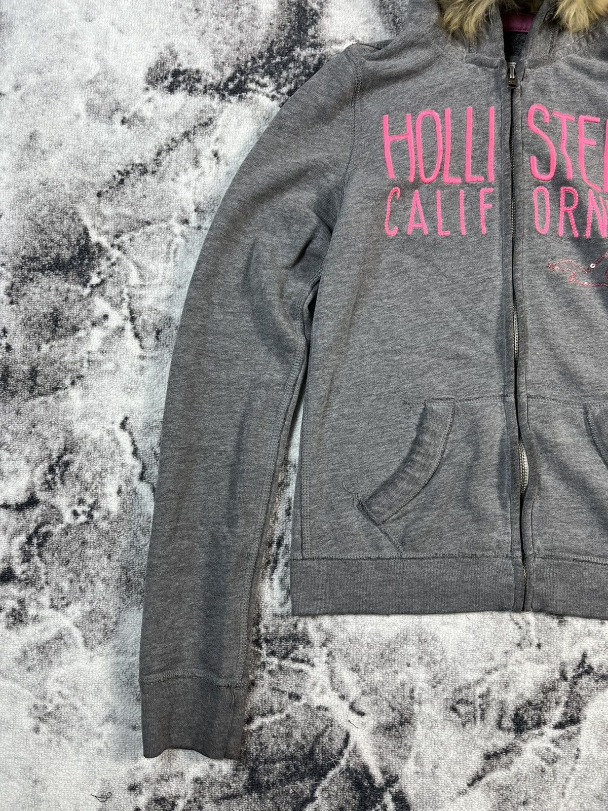 Hollister Hollister Y2K Fur Hoodie Grey Womens XS Fits S Size XS / US 0-2 / IT 36-38 - 2 Thumbnail