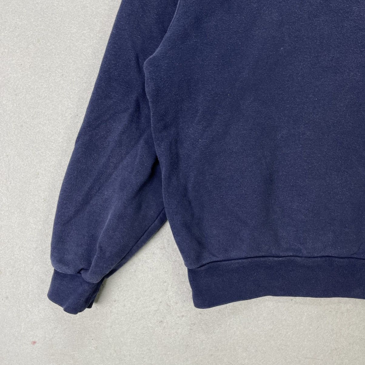 Nike 90s Nike Small Swoosh Navy Crewneck Sweatshirt Size US M / EU 48-50 / 2 - 5 Thumbnail