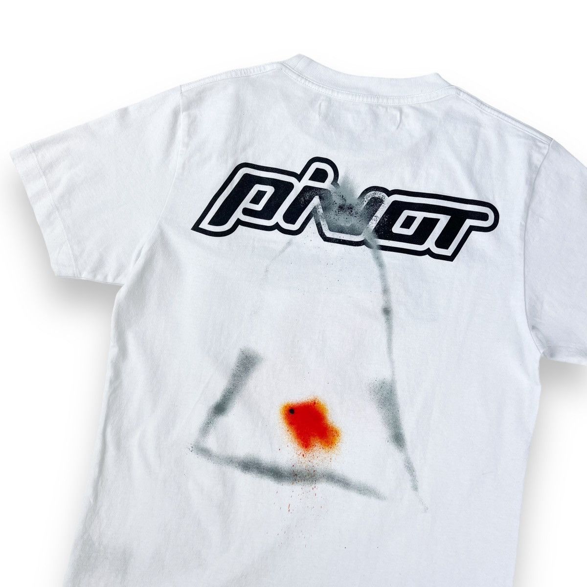 Off-White Off-White Pivot Fish T Shirt Size US S / EU 44-46 / 1 - 3 Thumbnail