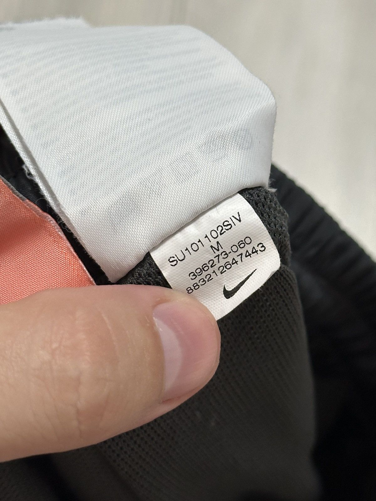 Nike Vintage Nike Track Y2K Pants Drill Nylon Gorpcore Joggers Size US 32 / EU 48 - 5 Thumbnail