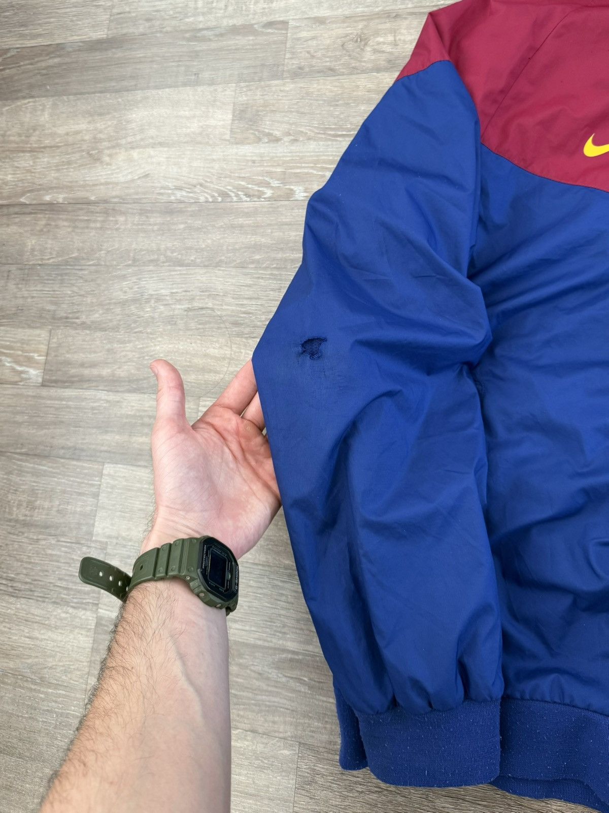 Nike Nike Y2K Barcelona Nylon Drill Soccer Blokecore Hype Jacket Size US XL / EU 56 / 4 - 5 Thumbnail