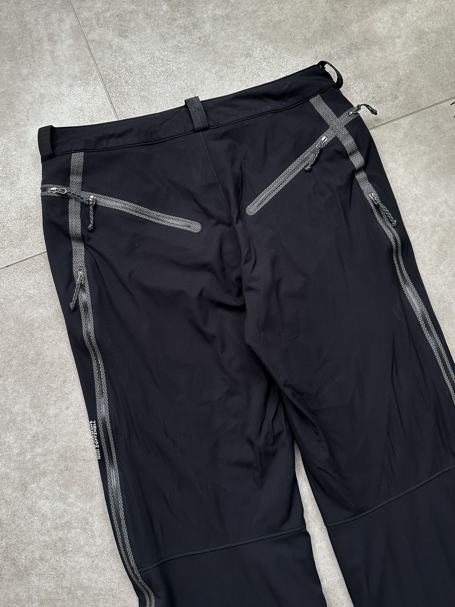 Mountain Hardwear Vintage Mountain Hardwear Hiking Outdoor Pants Size US 32 / EU 48 - 6 Thumbnail
