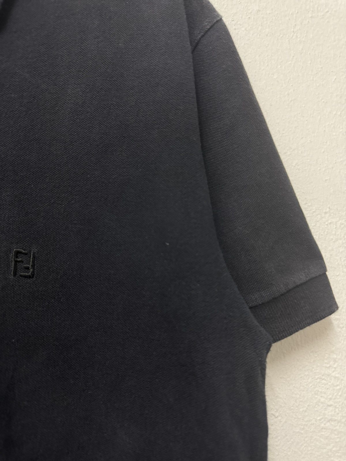 Fendi Fendi Embroidered Logo Polo Shirt Size US M / EU 48-50 / 2 - 2 Thumbnail