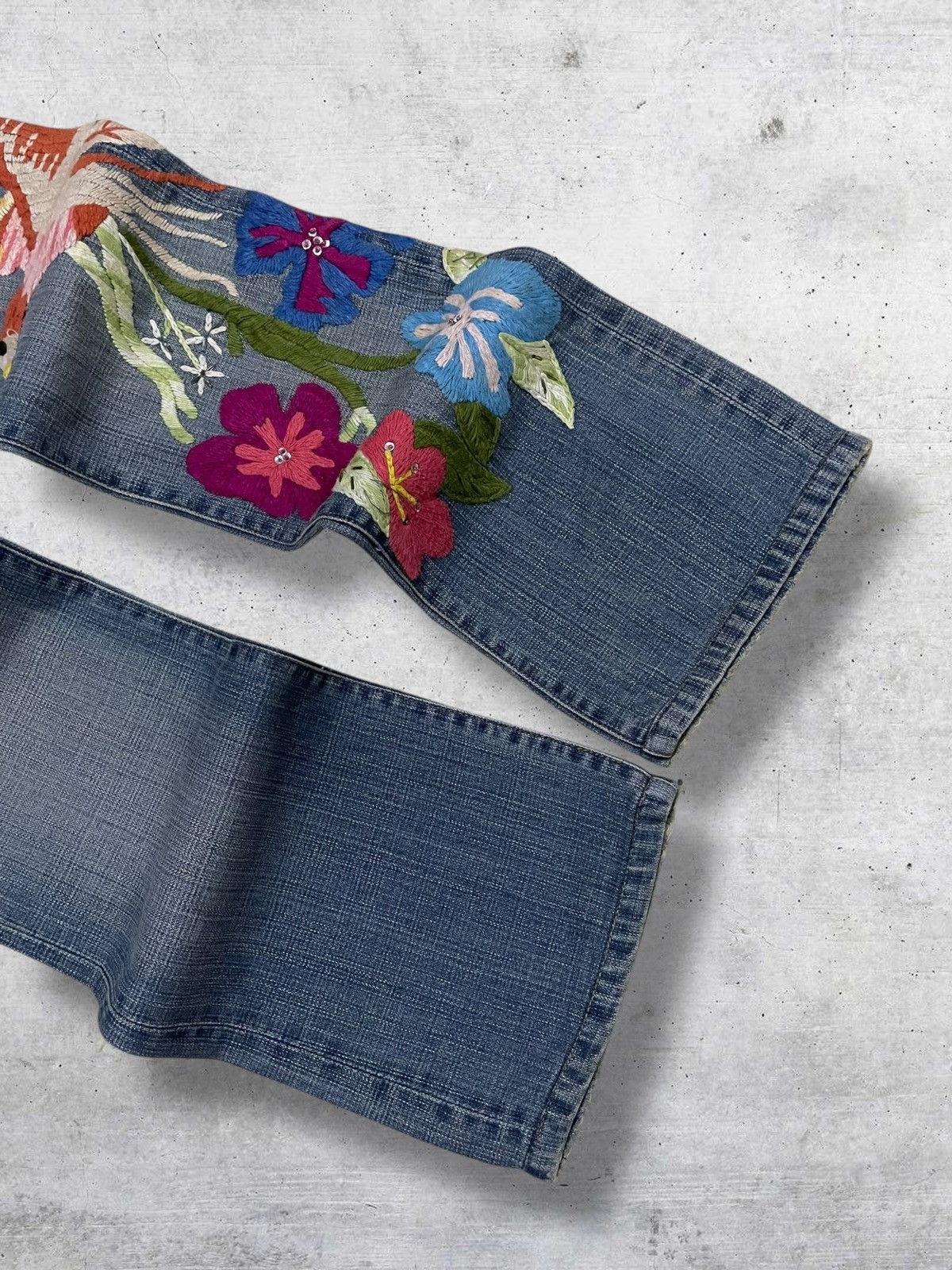 Tornado Mart VINTAGE SWITCH USA 90S OG DESIGNER EMRBOIDERED PHOENIX DENIM Size US 29 - 5 Thumbnail