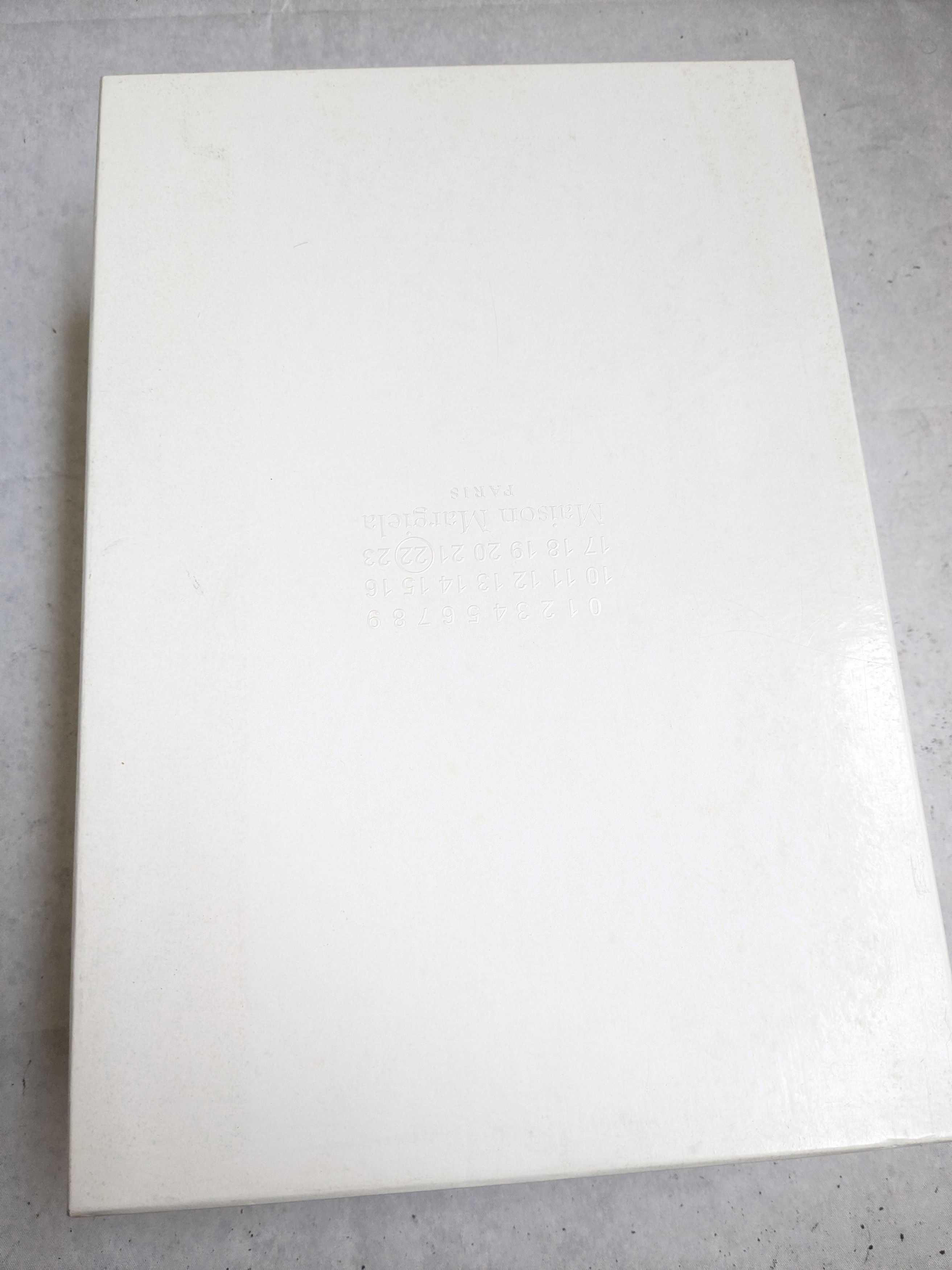 Maison Margiela Maison Marigela Future White 9 42 Low Tops Leather Size US 9 / EU 42 - 22 Thumbnail