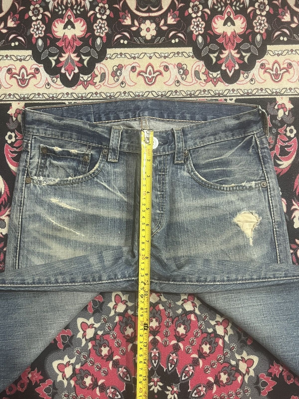 Levi's Y2K Levi’s 507 Blue Faded Washed Distressed Patches Jeans Size US 29 - 14 Thumbnail
