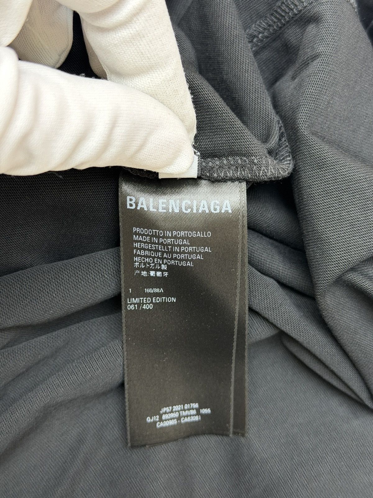 Balenciaga Balenciaga Aya Nakamura Longsleeve Tee Shirt Size US M / EU 48-50 / 2 - 11 Thumbnail